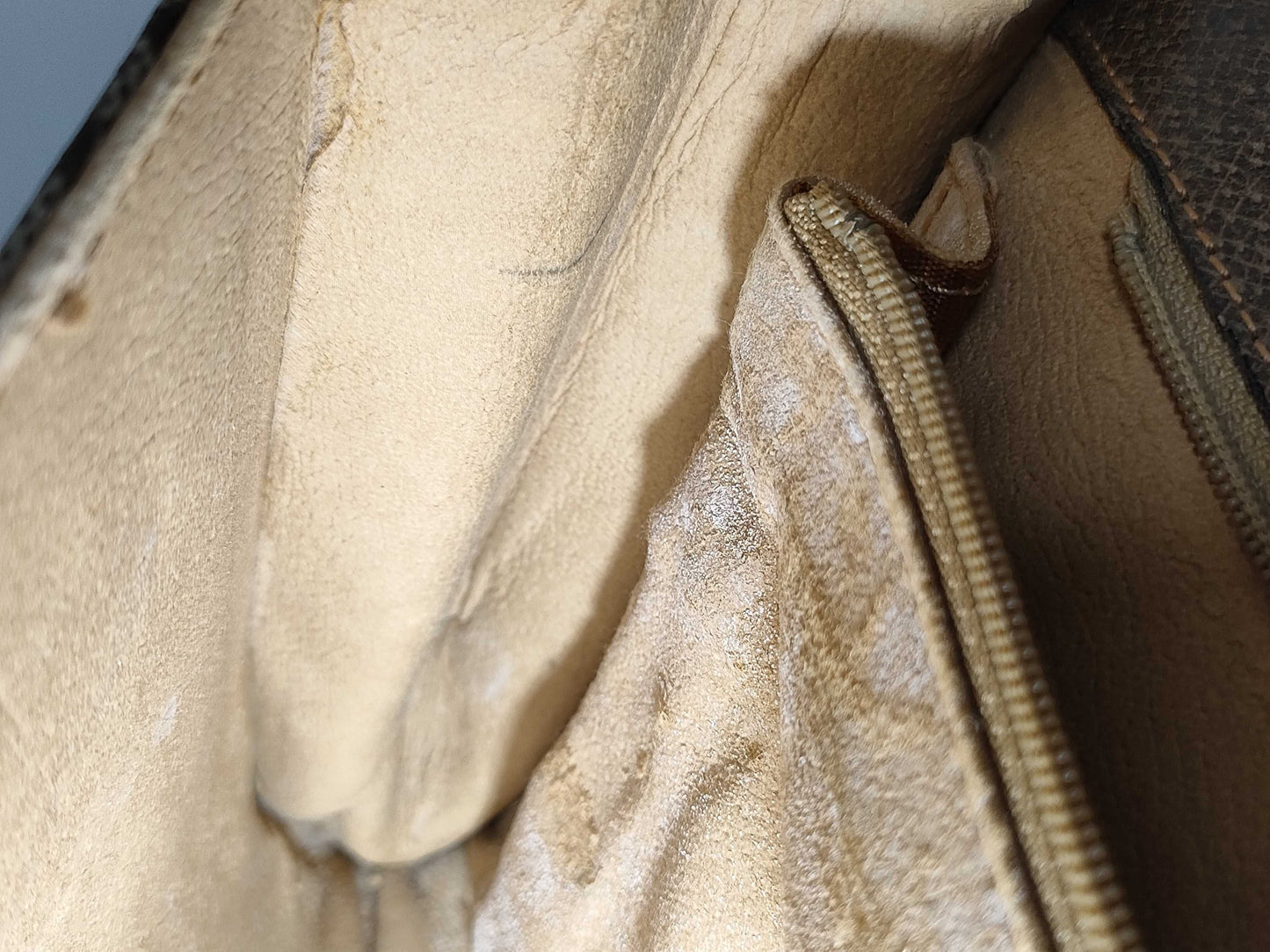 GUCCI GG Old Gucci Shoulder Bag