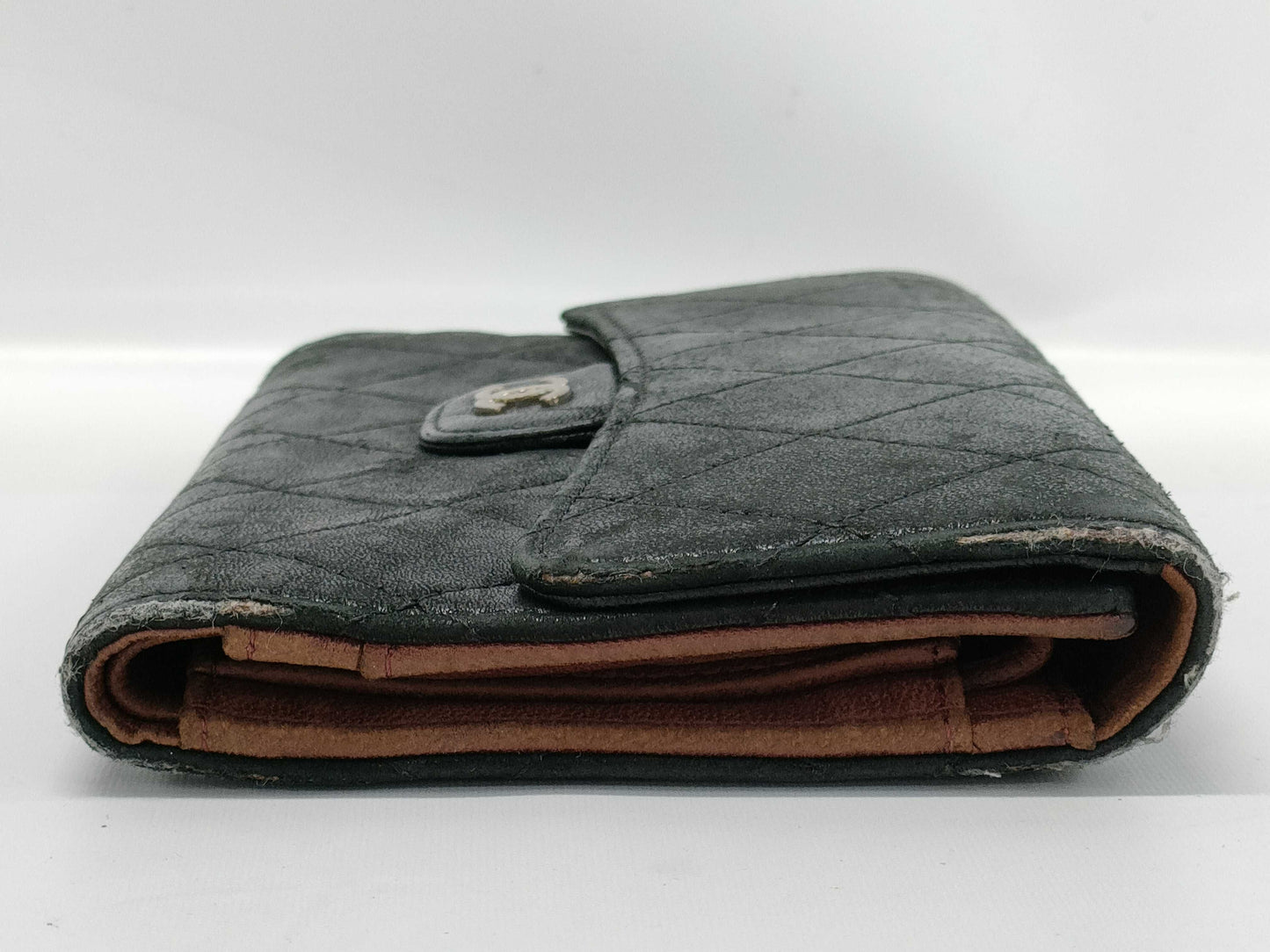 CHANEL Matelasse Lambskin Wallet
