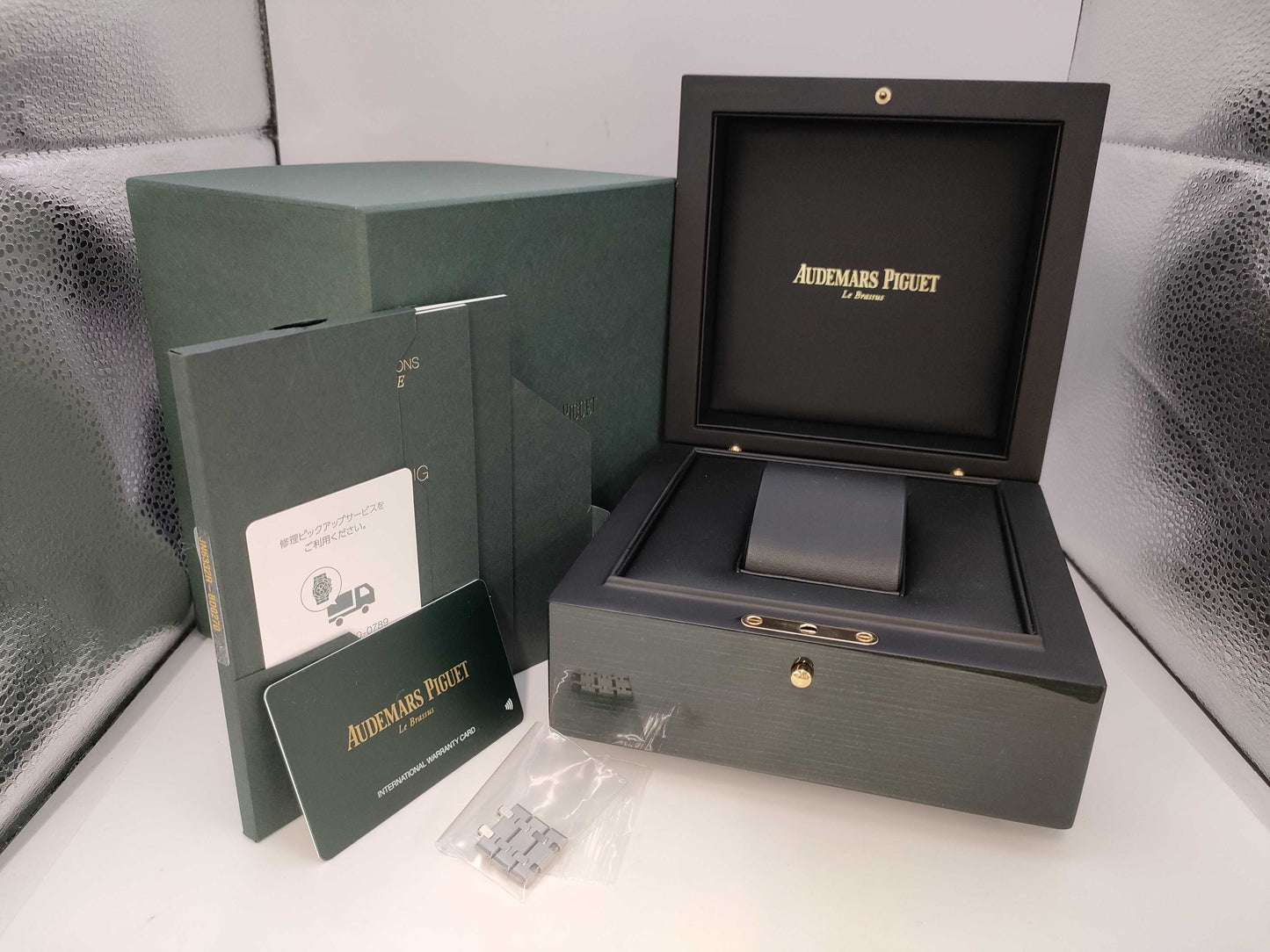 AUDEMARS PIGUET 15500ST.OO.1220ST.01 JN6332R Blue Dial Men's Watch