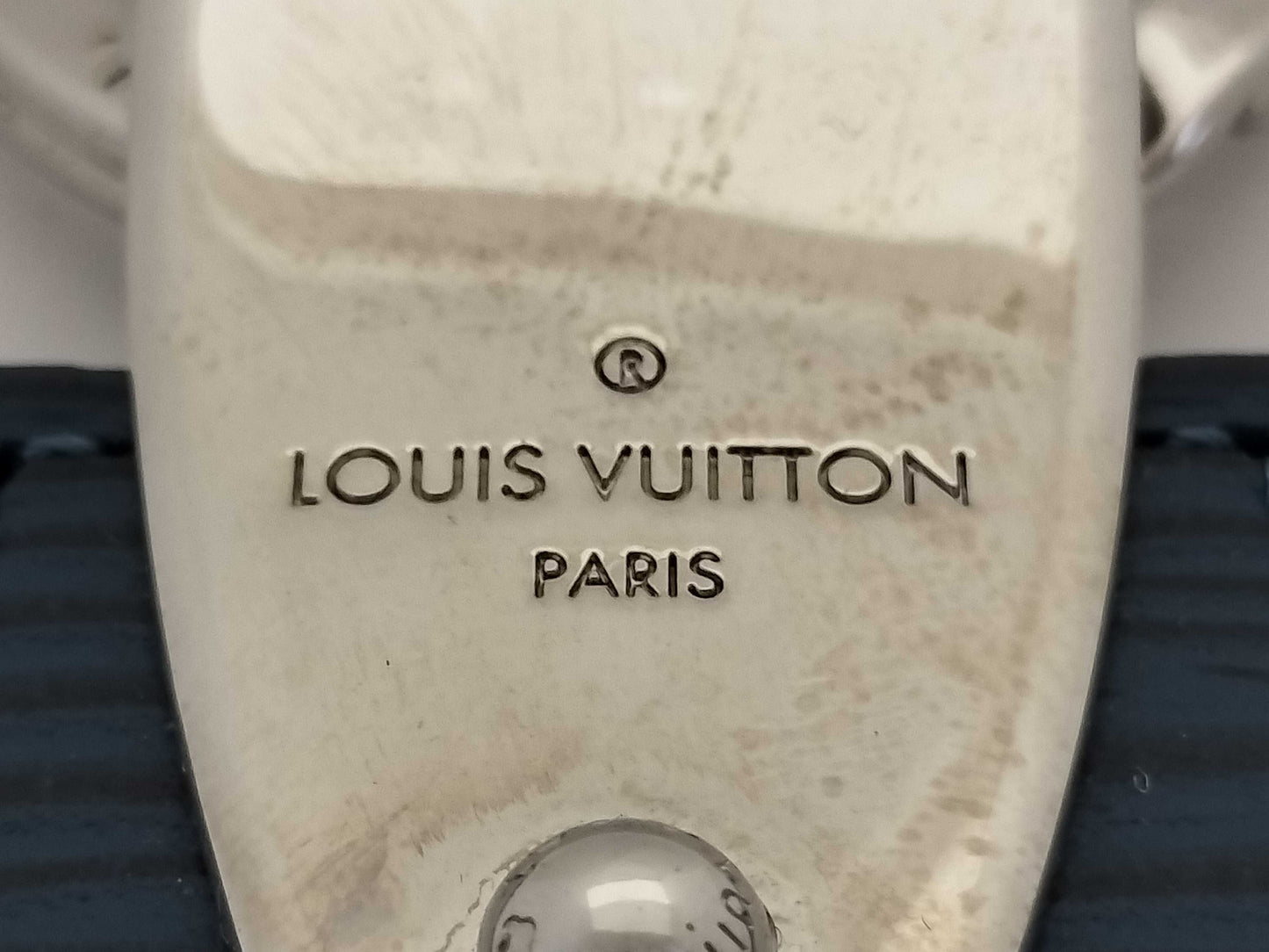 LOUIS VUITTON BC0194 Epi Enchape Key Ring Key Case/Key Holder