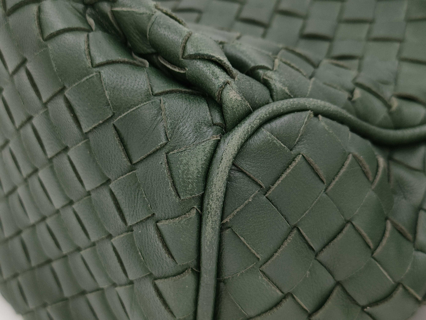 BOTTEGA VENETA Intrecciato Shoulder Bag Green Handbag