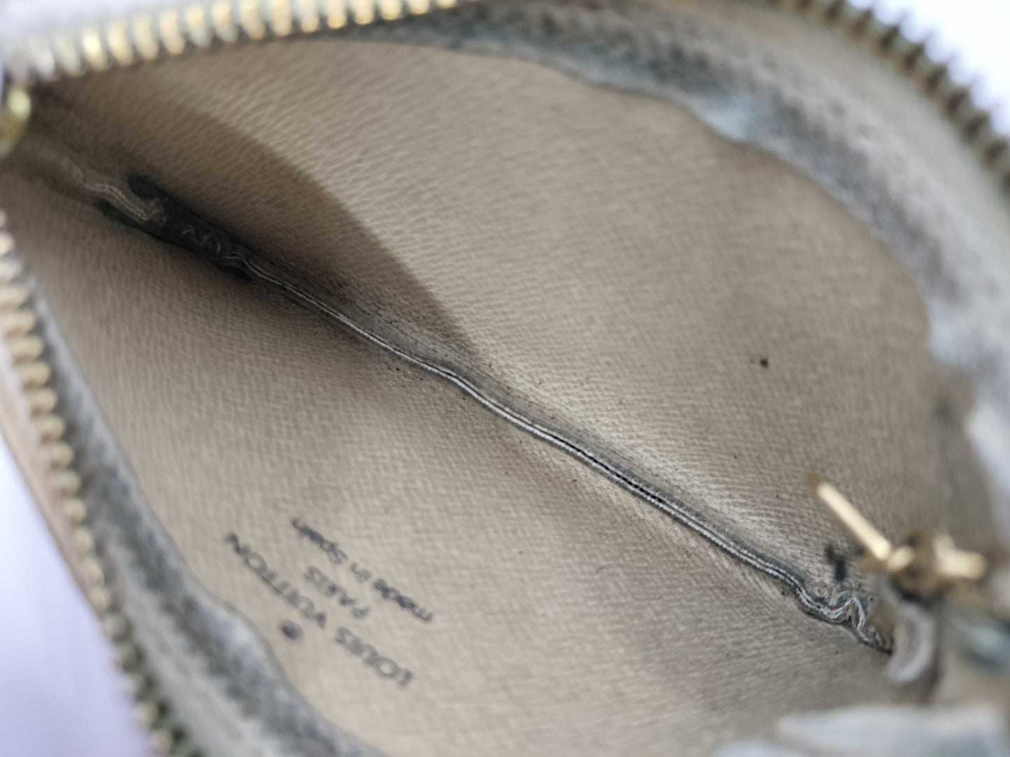 LOUIS VUITTON Damier Azur Pochette Cle Coin Case