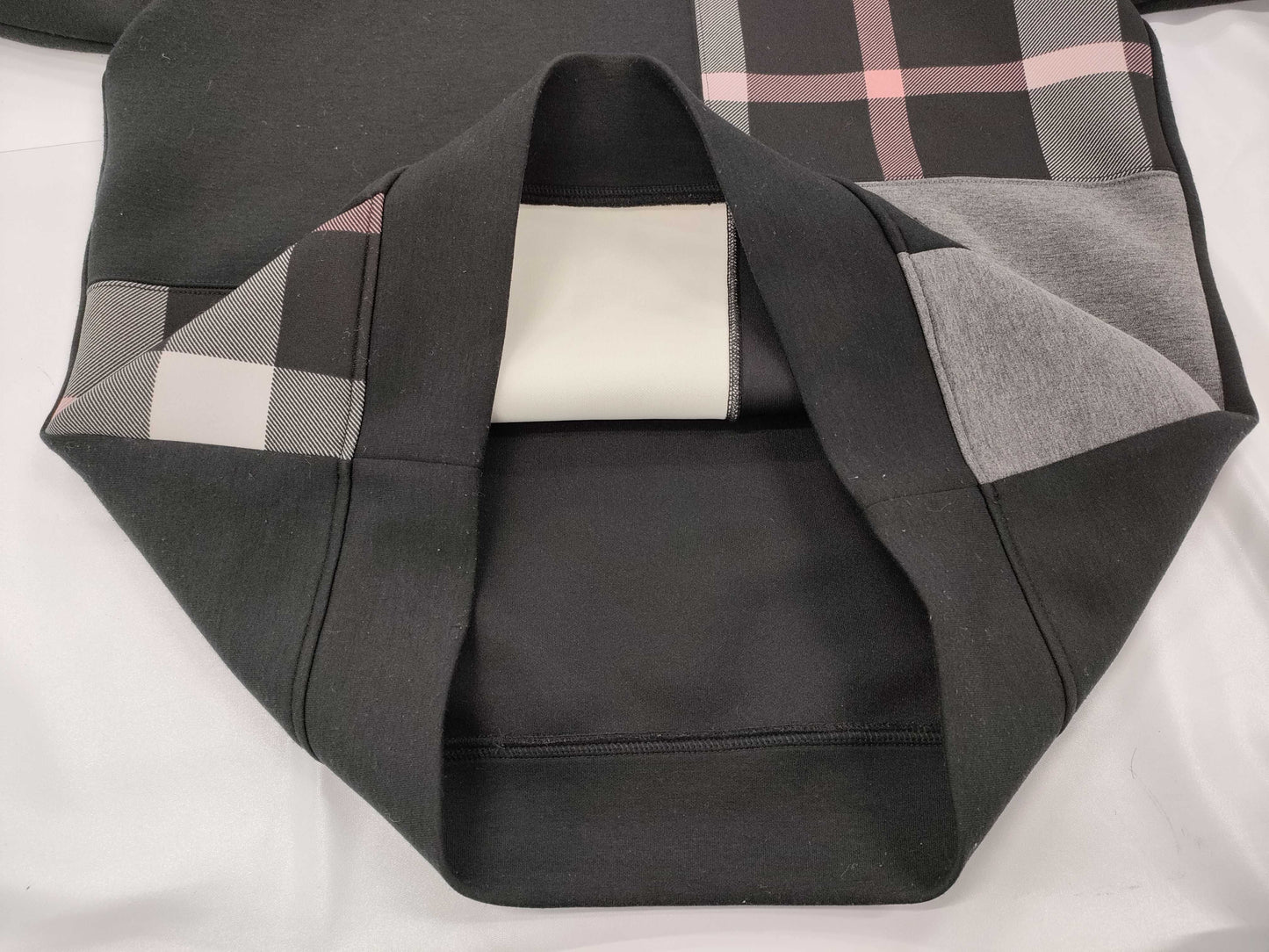 Crestbridge Black Label Hoodie Tops