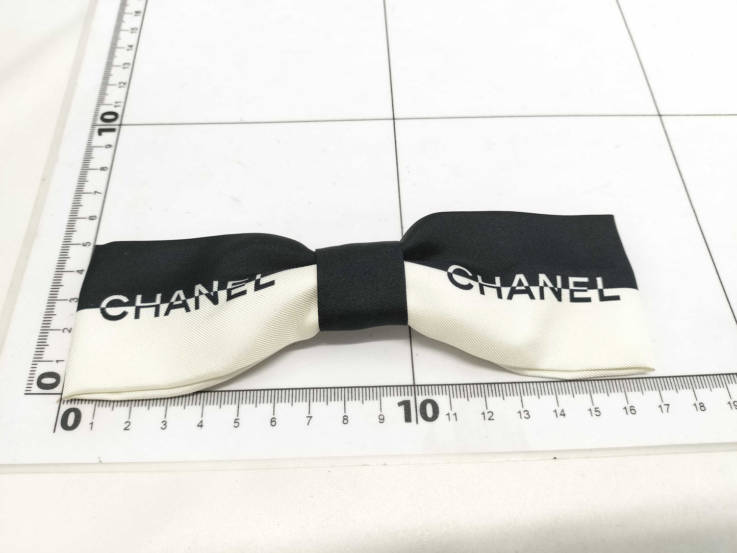 CHANEL Hair Accessory Barrette 24K Hair Accessory