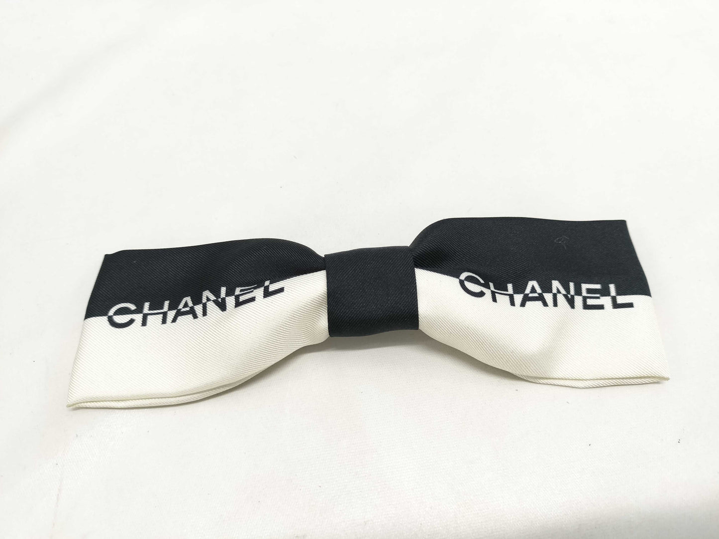 CHANEL Hair Accessory Barrette 24K Hair Accessory