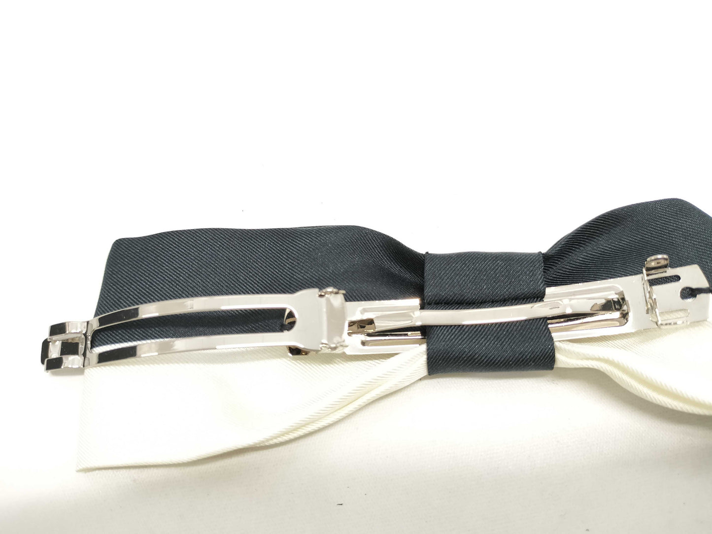 CHANEL Hair Accessory Barrette 24K Hair Accessory