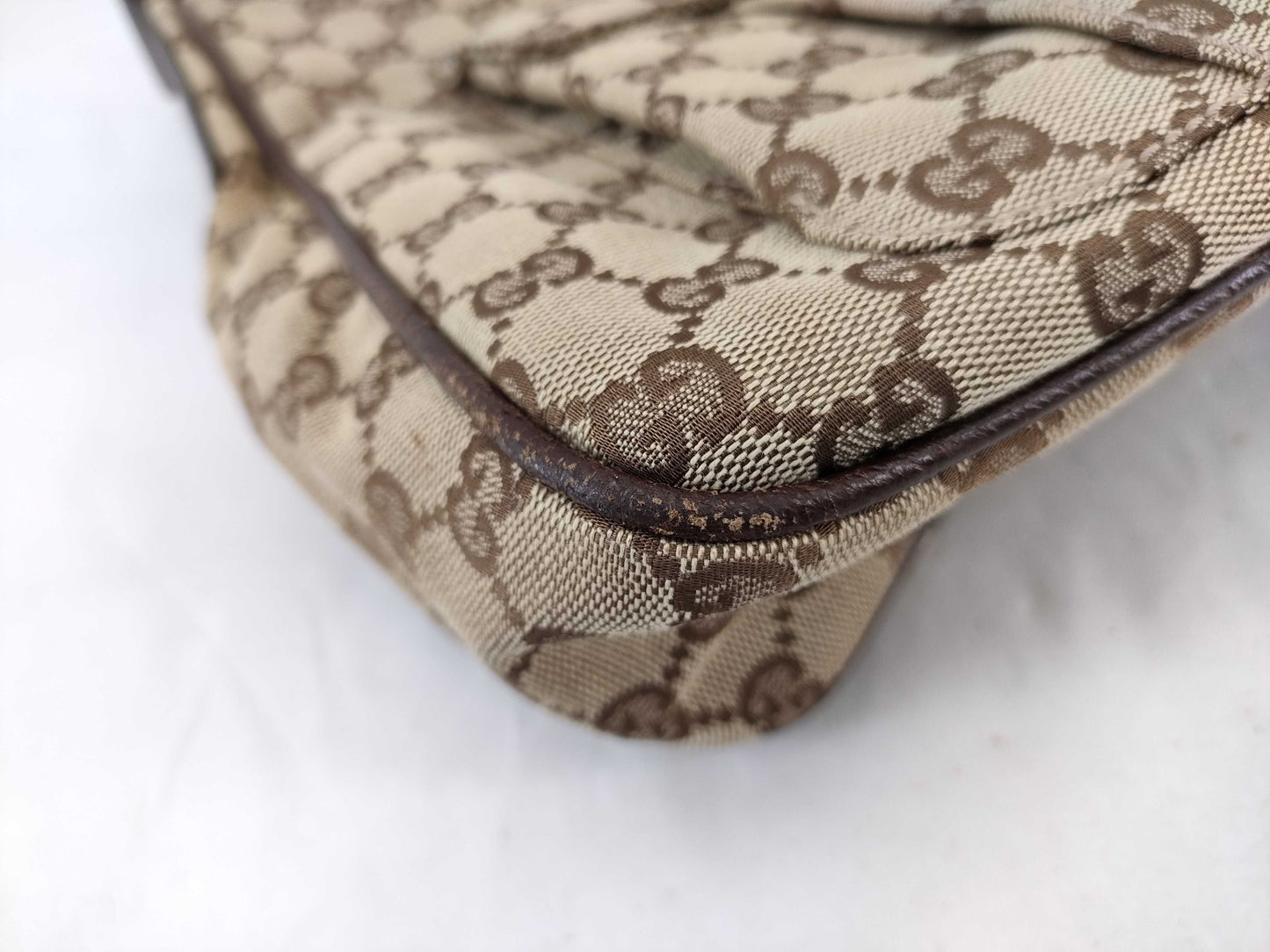 GUCCI GG Canvas 114272 214397 Shoulder Bag