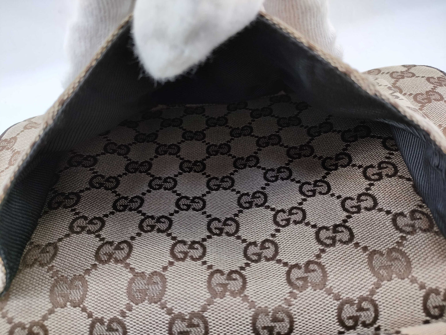 GUCCI GG Canvas 114272 214397 Shoulder Bag