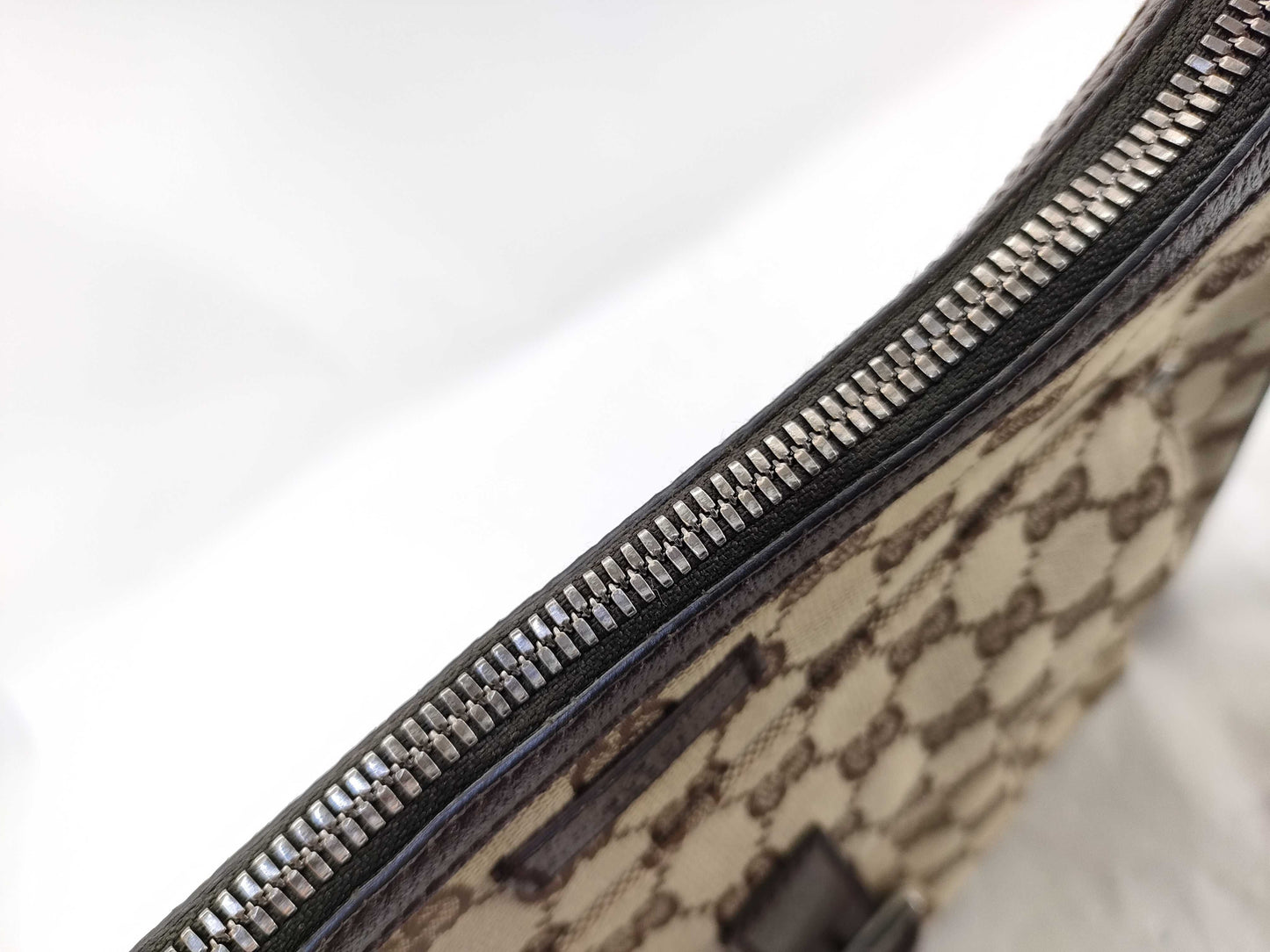 GUCCI GG Canvas 114272 214397 Shoulder Bag