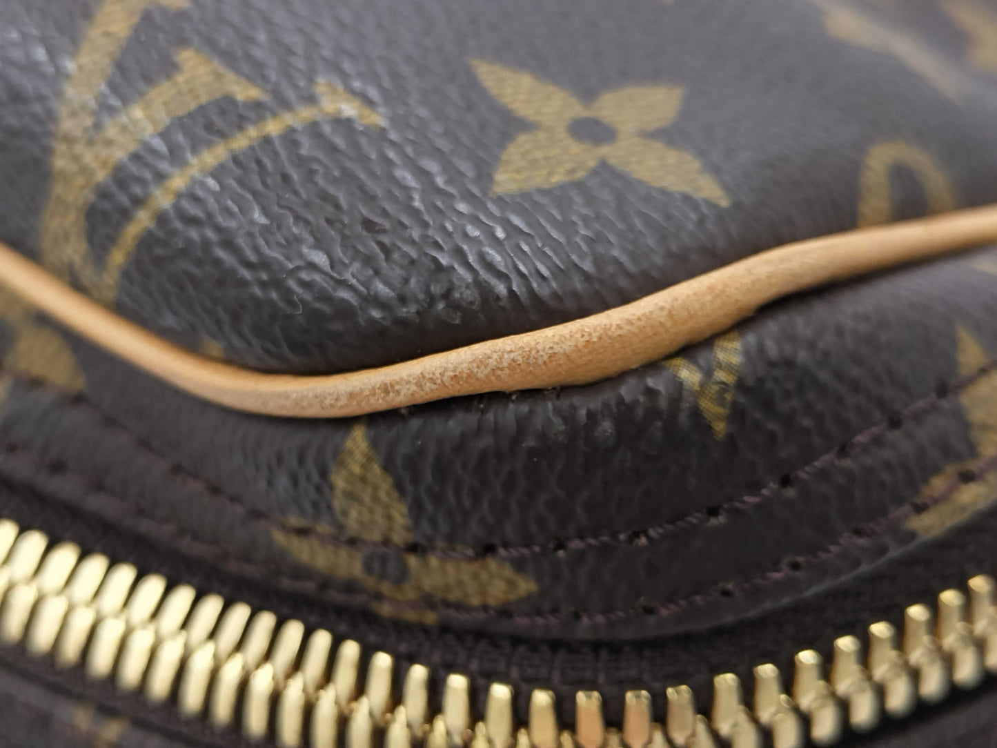 LOUIS VUITTON Monogram Alize Trois Poche Boston Bag