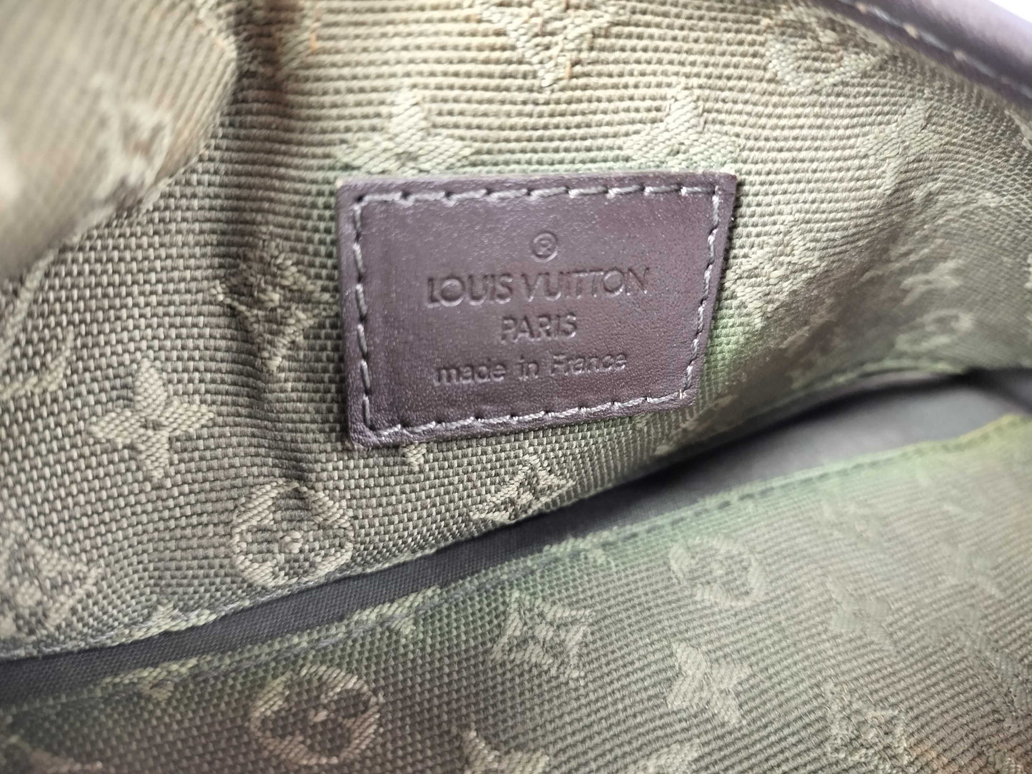 LOUIS VUITTON VI0074 Monogram Mini Besas Mary Kate Shoulder Bag