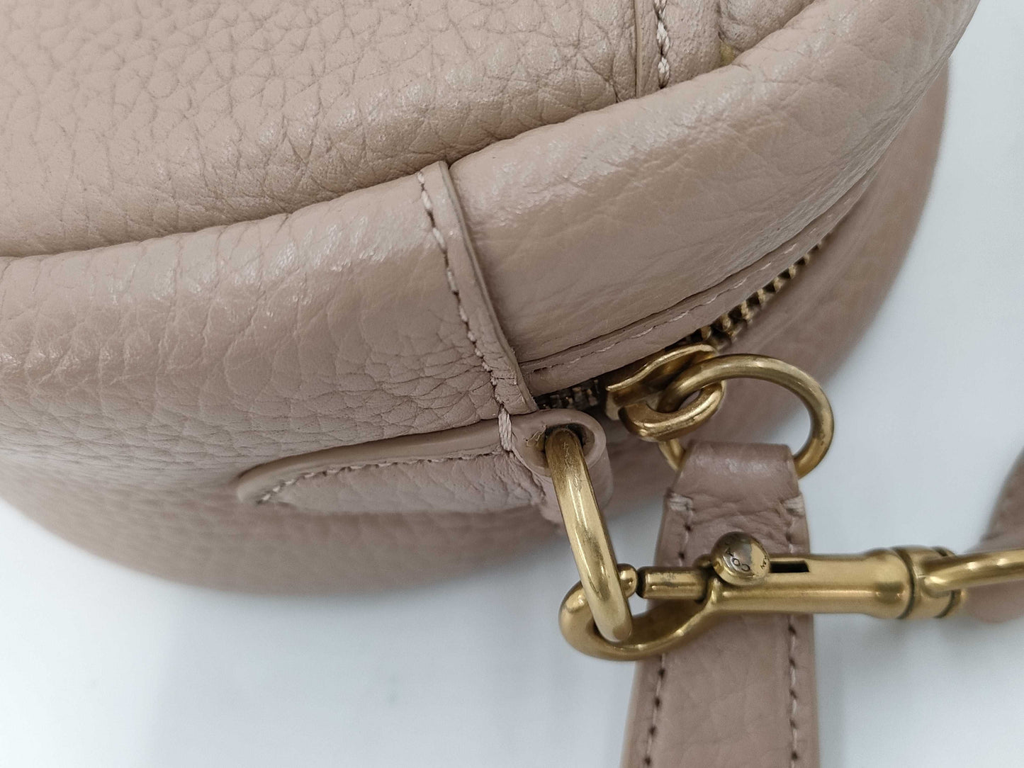 COACH C5809 Shoulder Bag