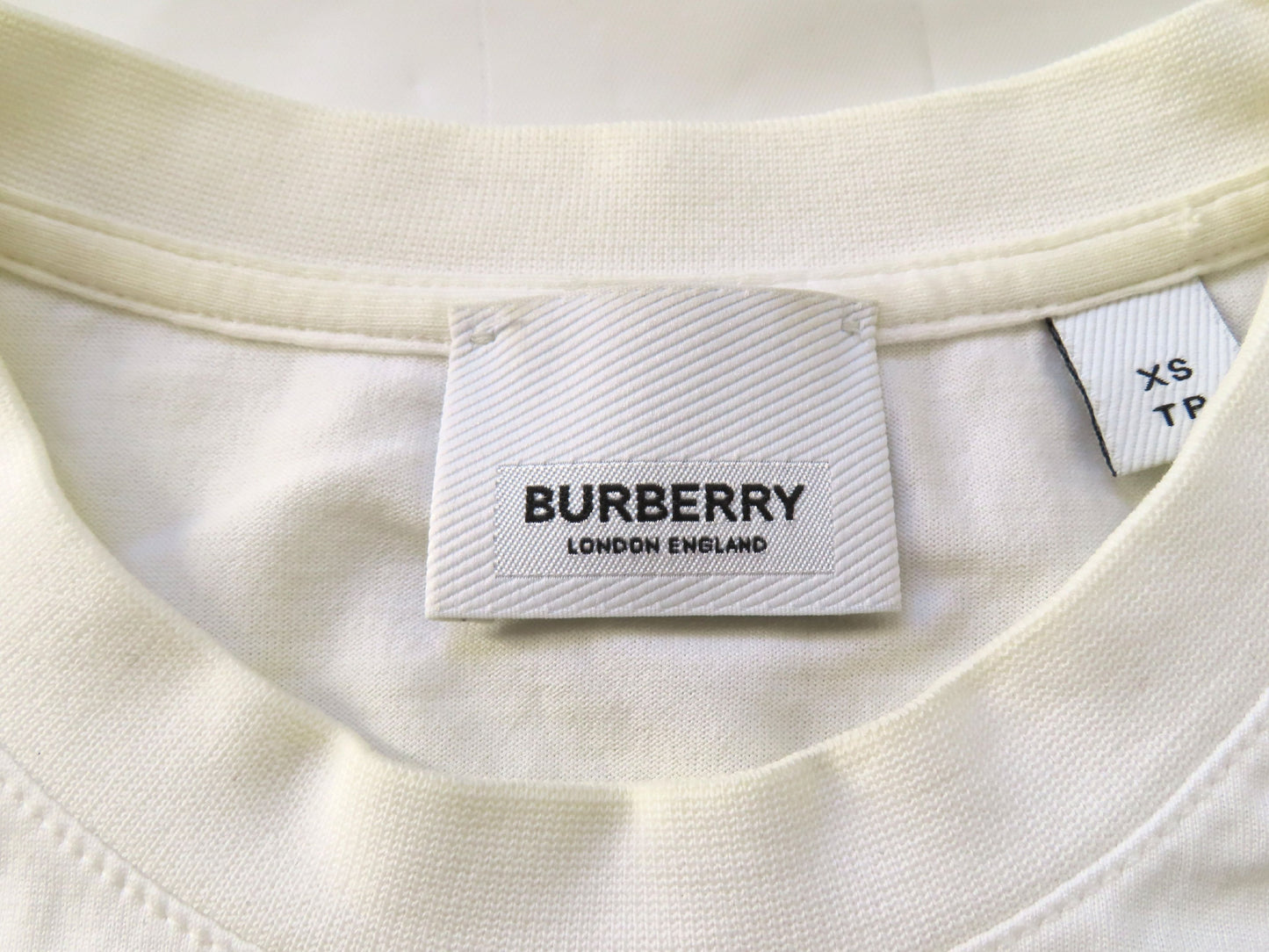 BURBERRY T-shirt logo white top