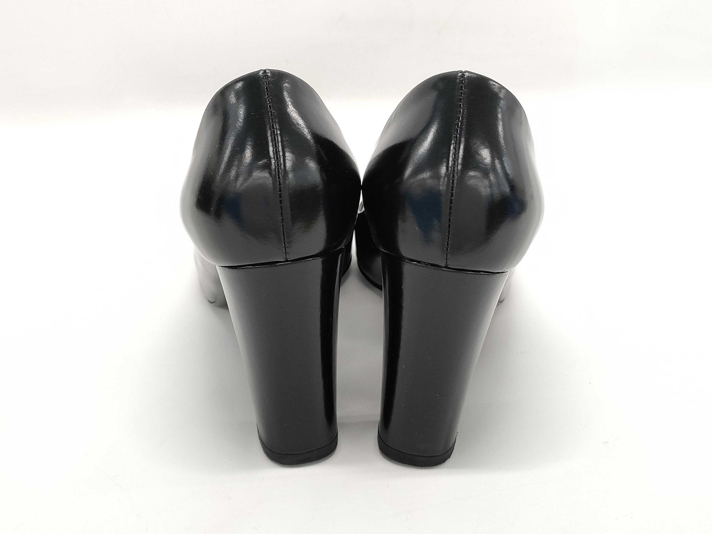 LOUIS VUITTON open-toe heel sandals