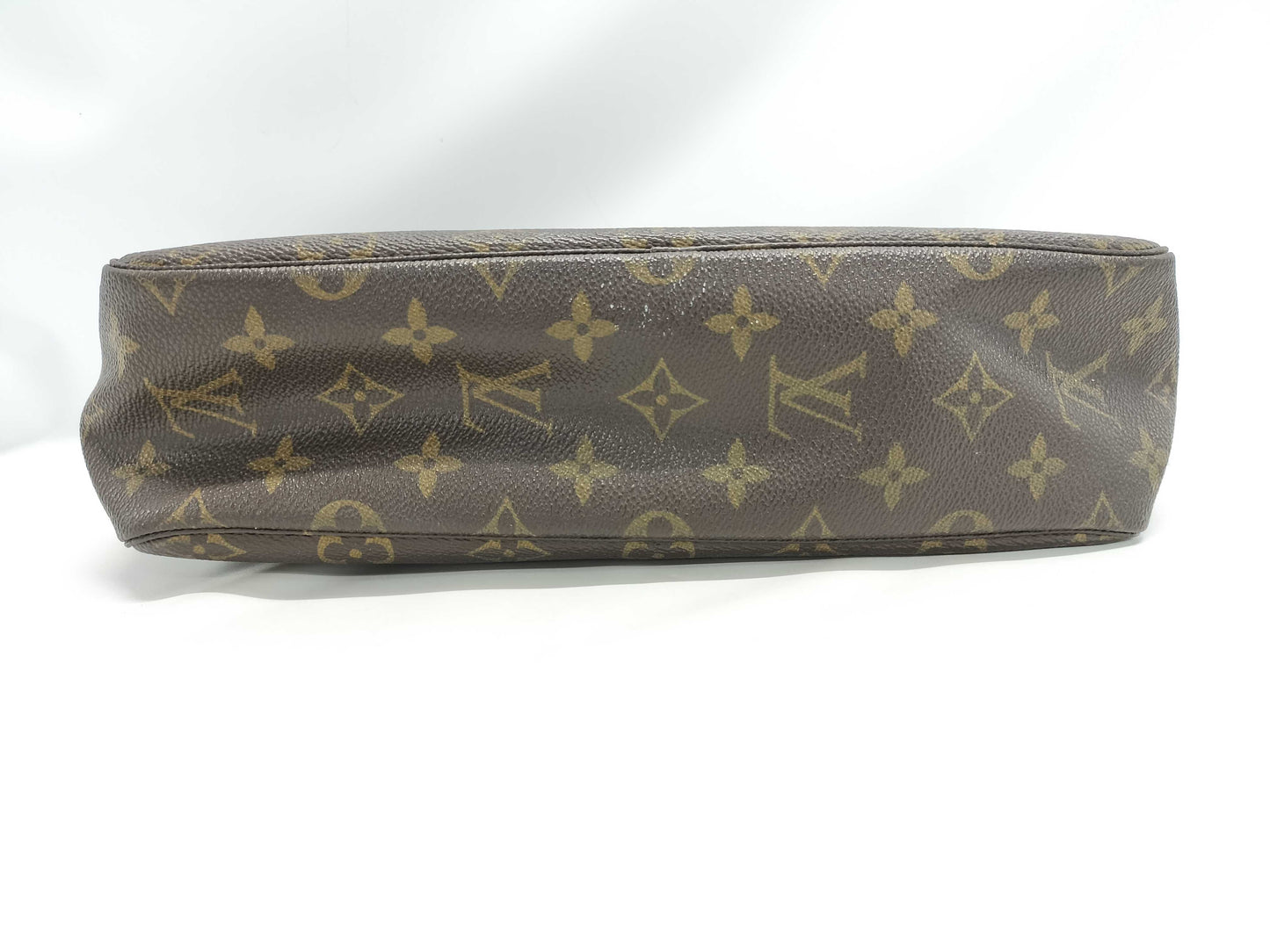 LOUIS VUITTON Monogram True Towel Second Bag with Broken Zipper