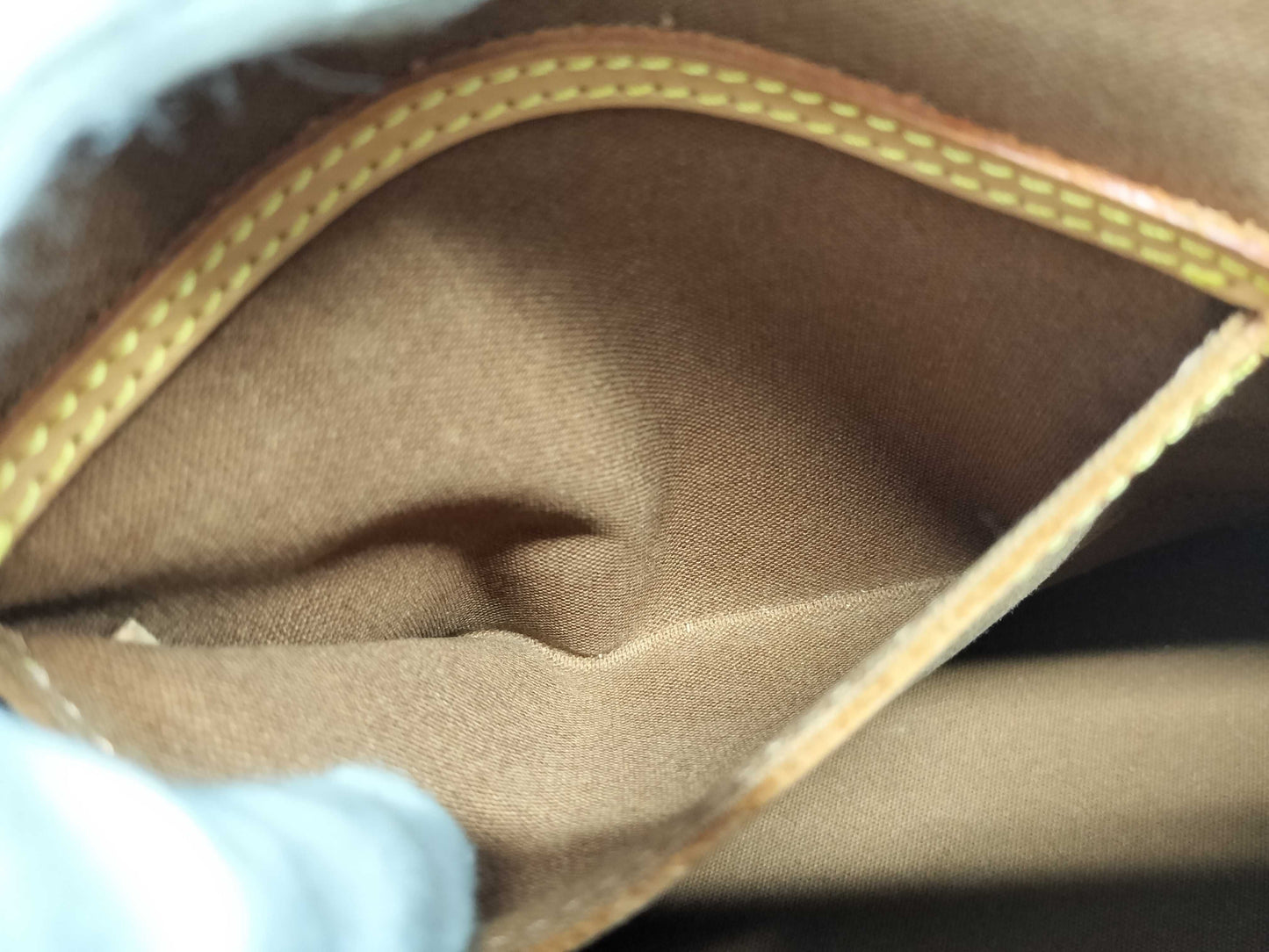 LOUIS VUITTON Monogram M51130 Alma Handbag