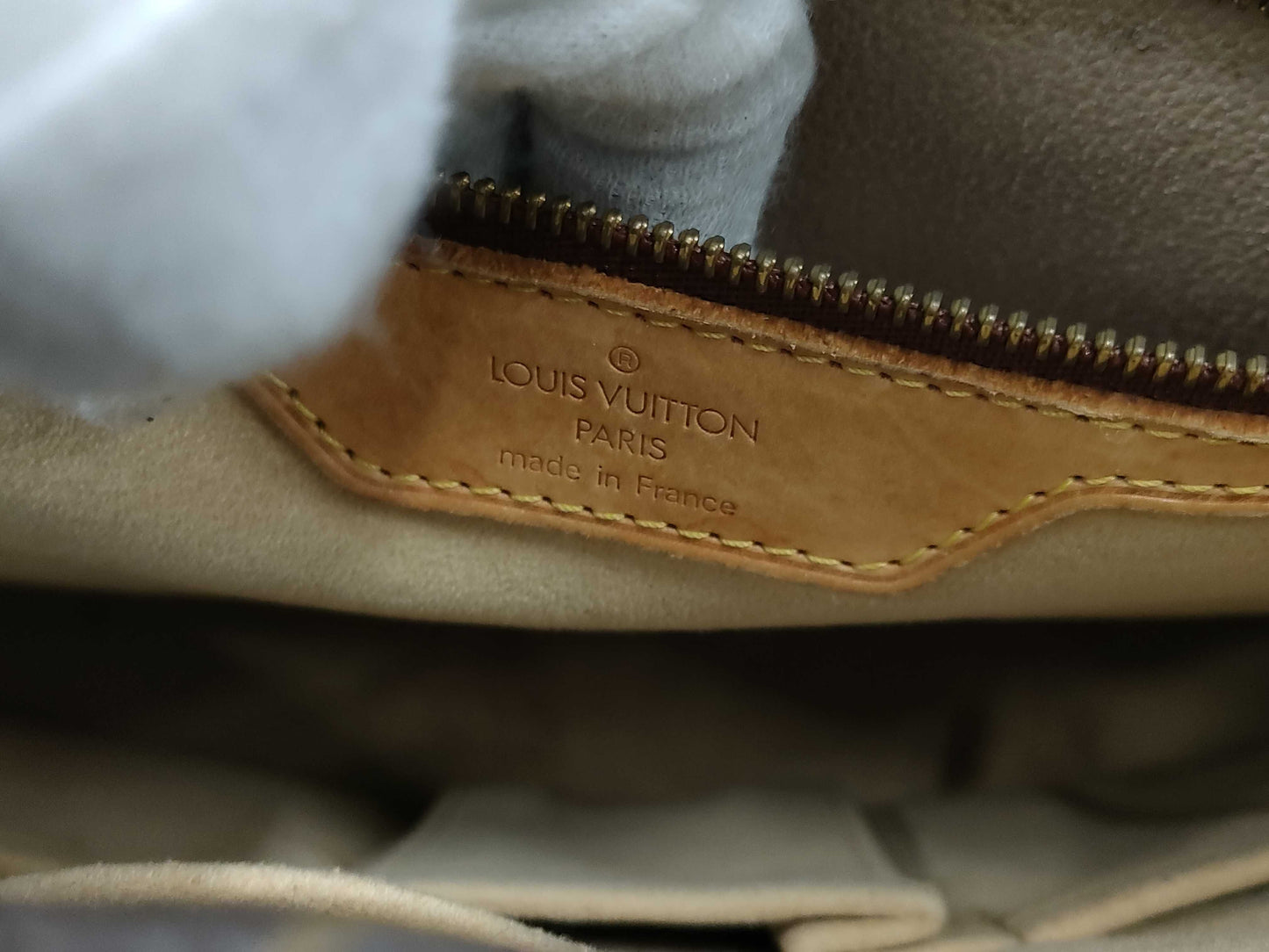 LOUIS VUITTON Monogram M51155 Luco Tote Bag with Torn Base