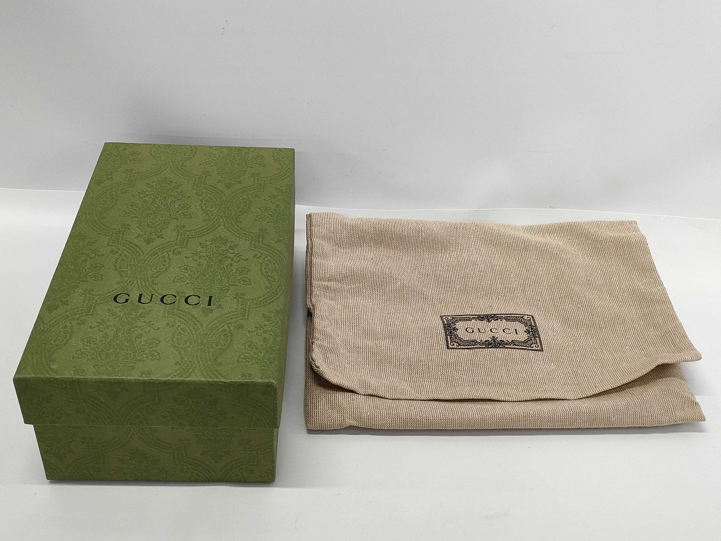GUCCI Ophidia Pouch Pouch