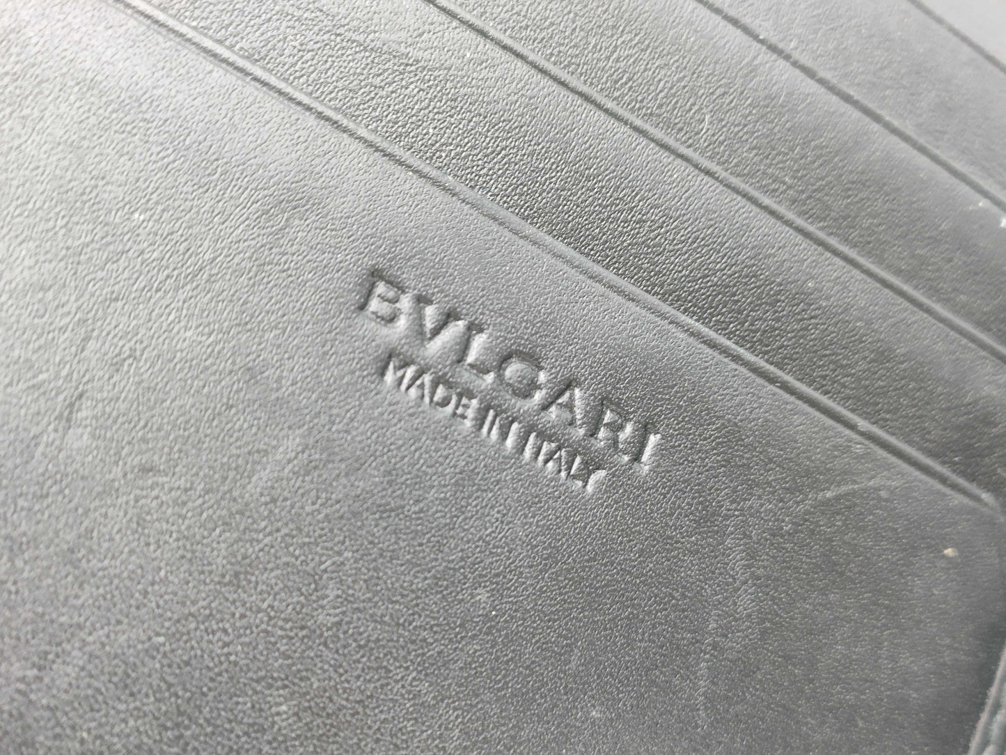 BVLGARI wallet/Calvin Klein sunglasses and other branded accessories Other accessories