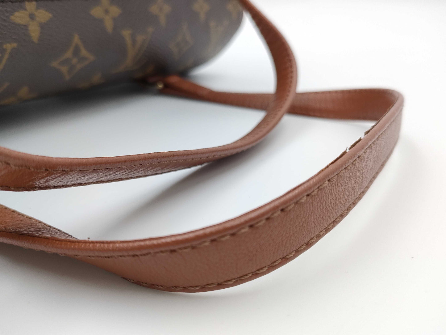 LOUIS VUITTON Monogram Old Papillon Handbag with Pouch