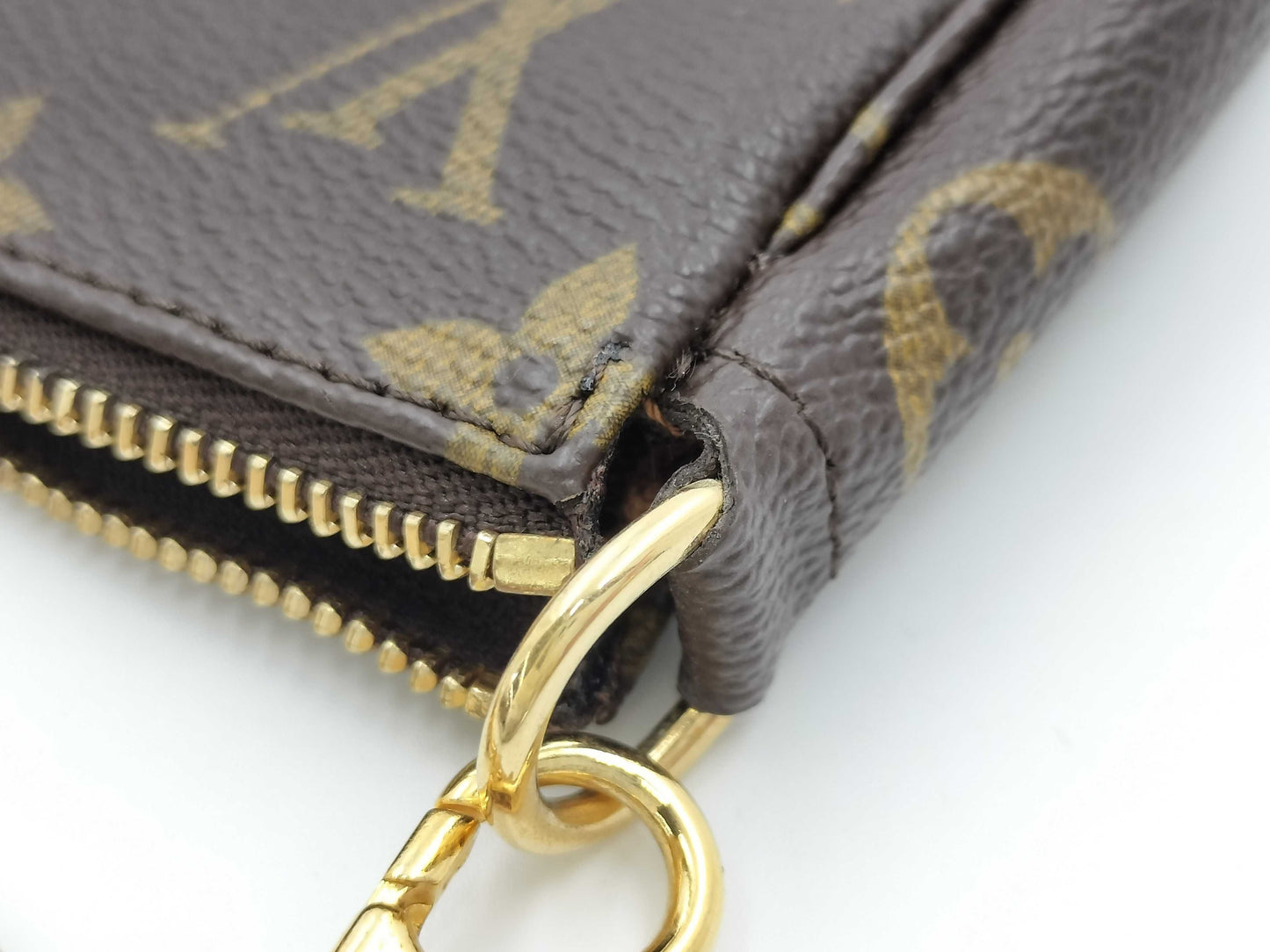 LOUIS VUITTON Monogram M51980 Pochette Accessoires Handbag