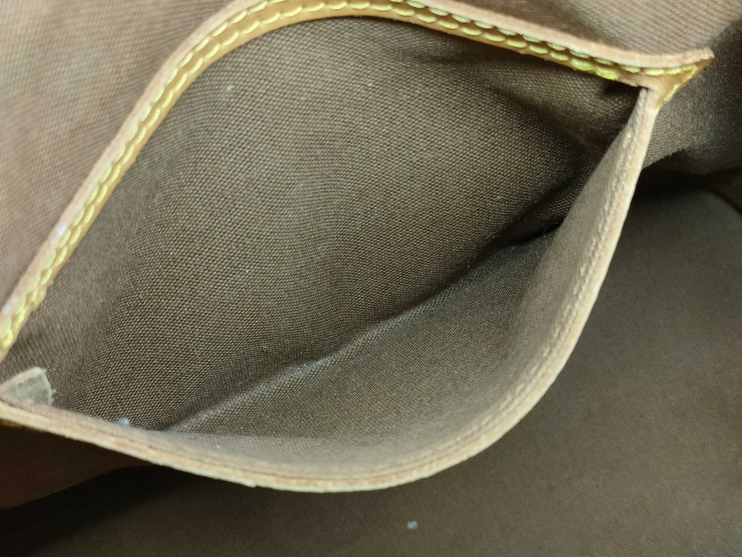 LOUIS VUITTON Monogram Alma Handbag