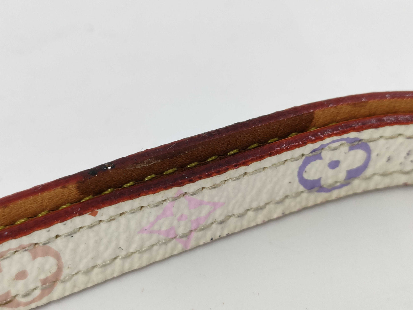 LOUIS VUITTON Mobile Phone Strap *1 / Hair Cube *1 / Monogram Shoe-Shaped Keychain *1 / LV Accessory 3-Piece Set Other Accessories