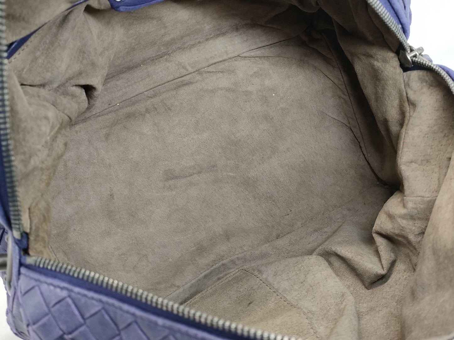 BOTTEGA VENETA Intrecciato 2-Way Boston Bag with Key