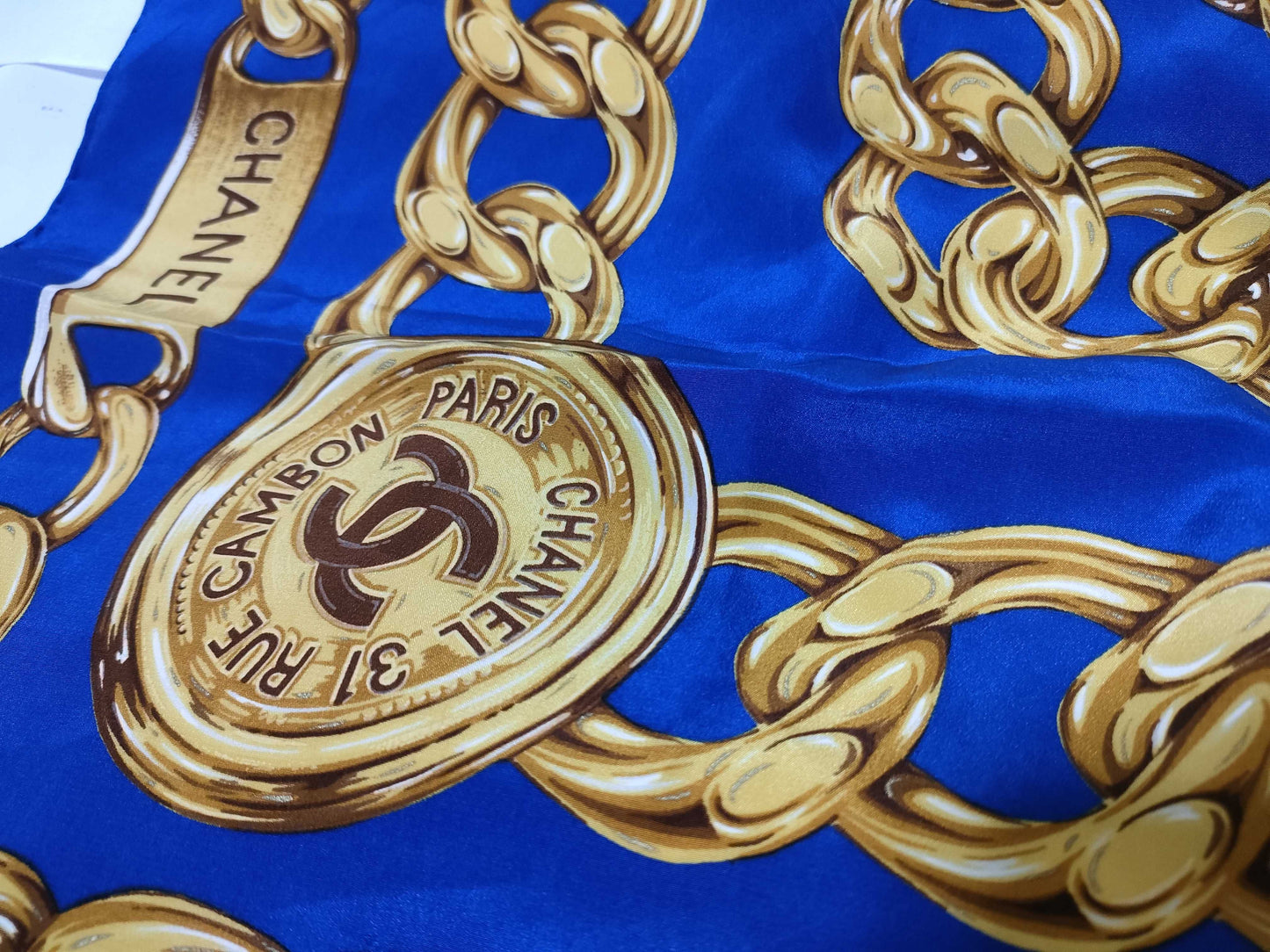 CHANEL Coco Chain Scarf