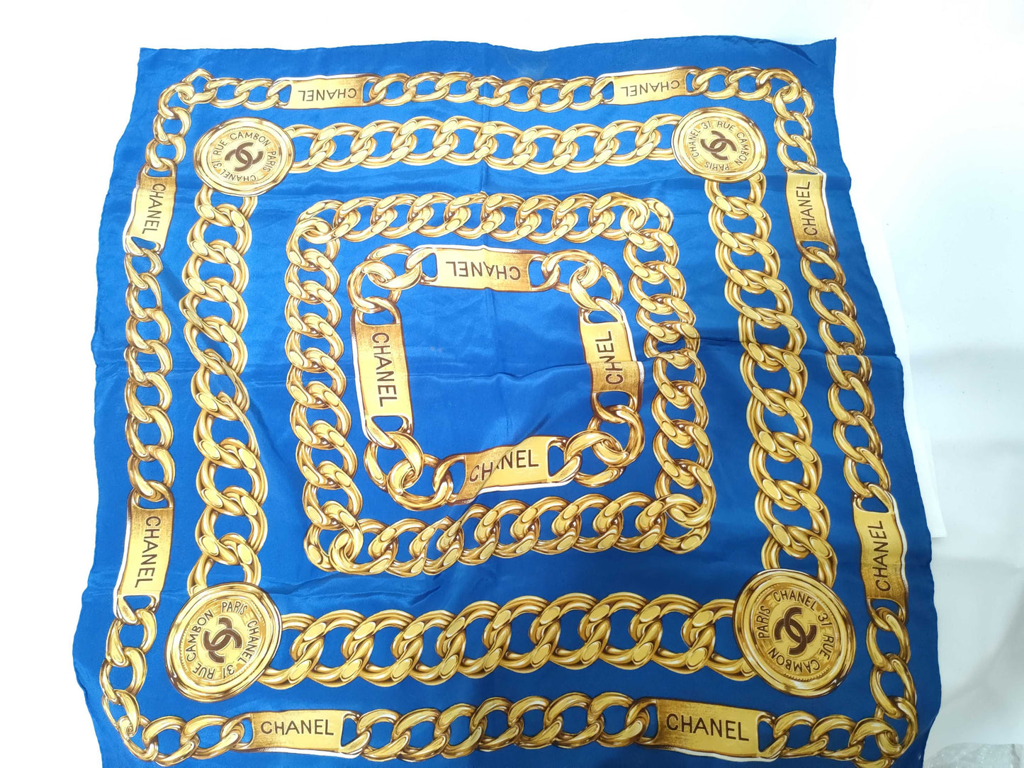 CHANEL Coco Chain Scarf