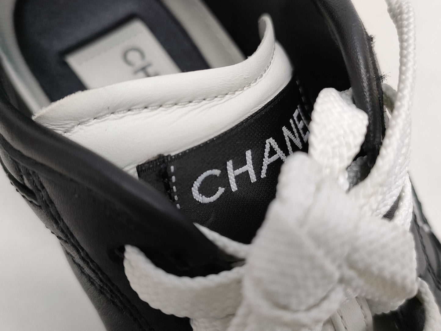CHANEL G46372 Sneakers Sneakers