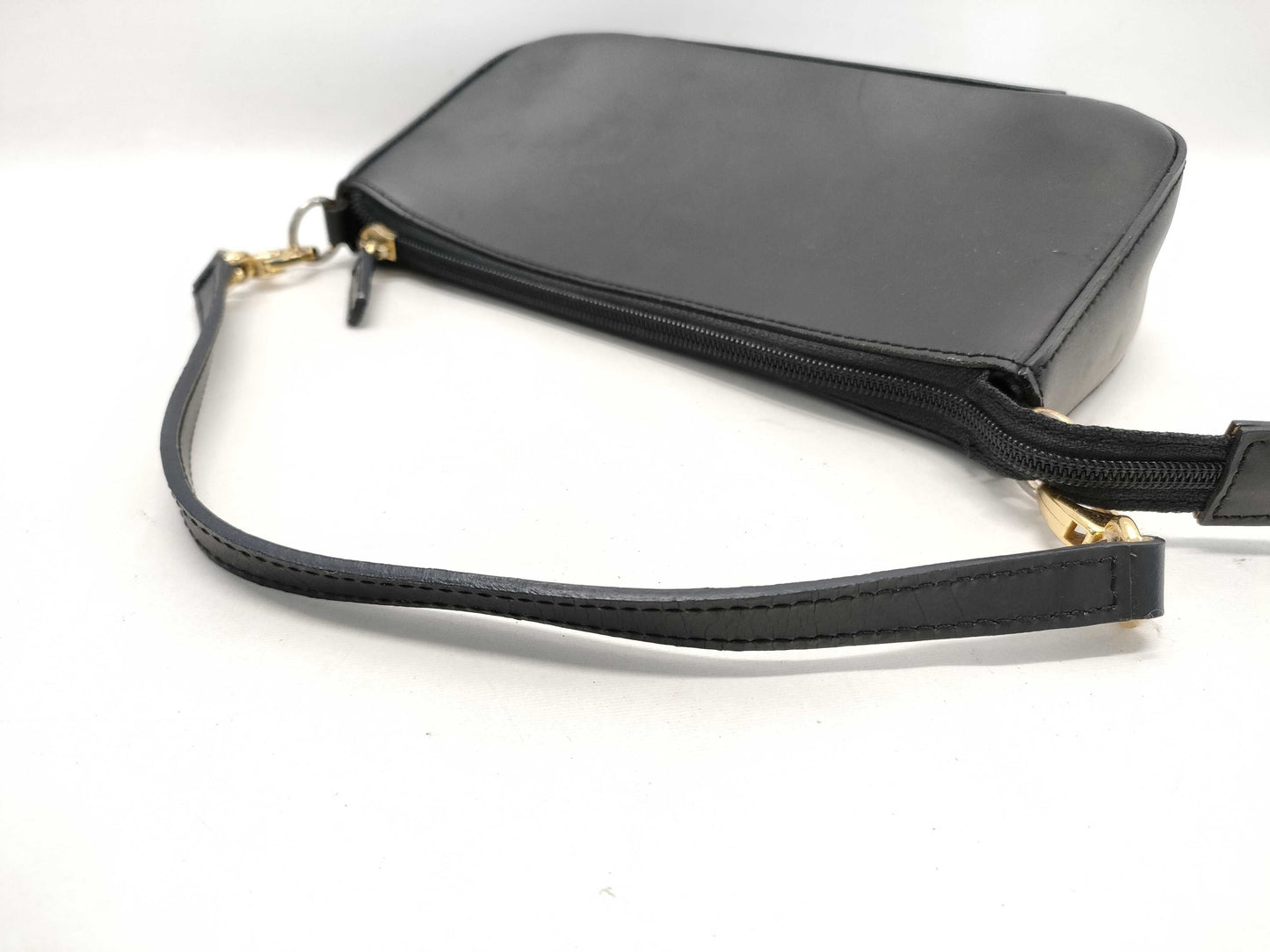 ☆Roberta Leather Hand Pouch☆ Handbag
