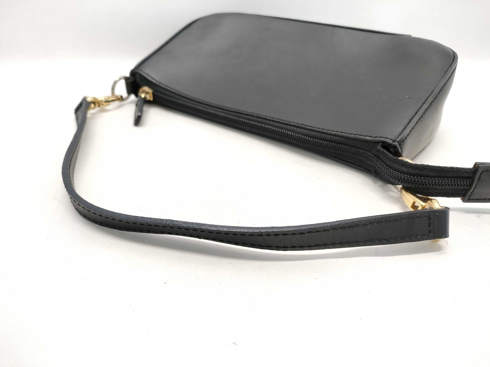 ☆Roberta Leather Hand Pouch☆ Handbag