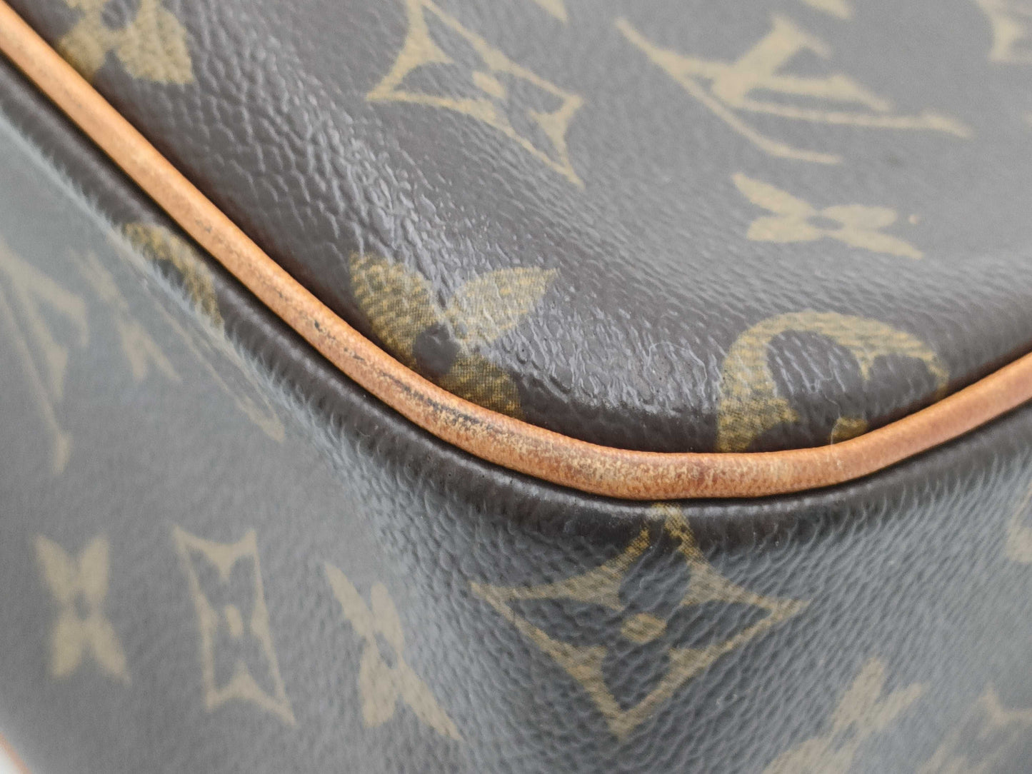 LOUIS VUITTON Monogram M51163 Viva Cite GM Shoulder Bag