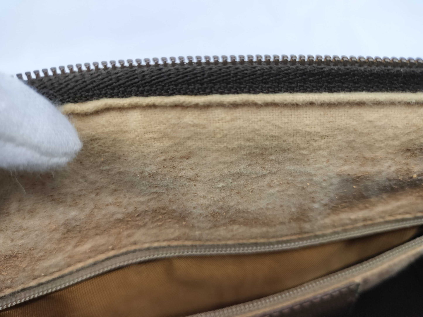 GUCCI GG Supreme Shelly Old Handbag