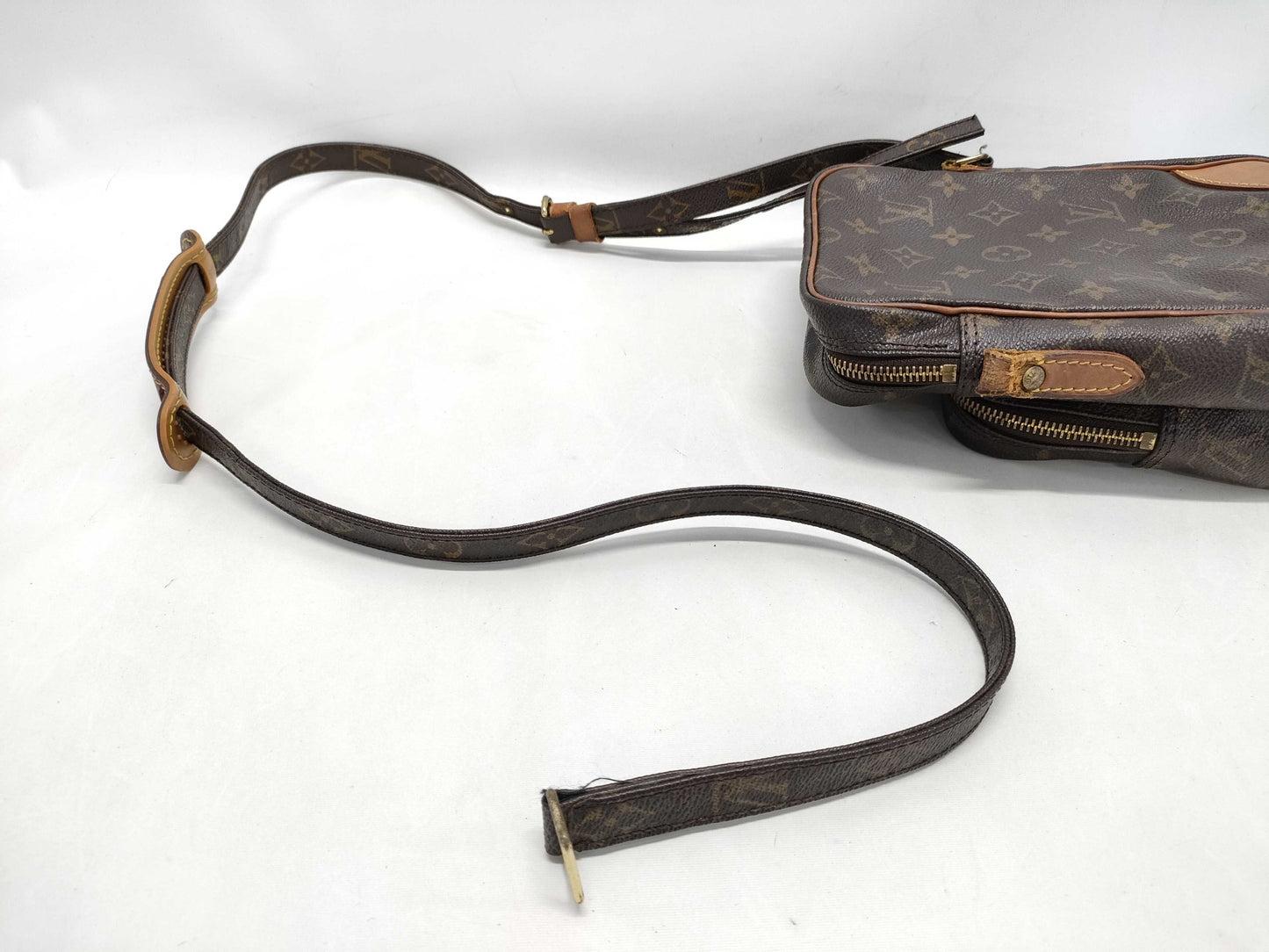 LOUIS VUITTON Monogram M45236 Amazon Shoulder Bag