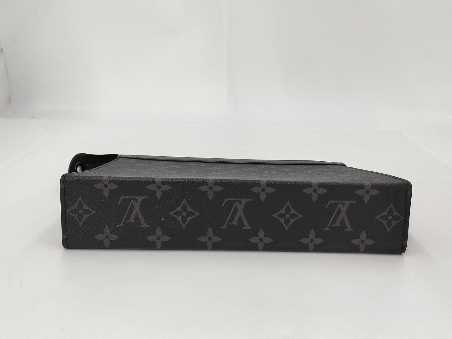 LOUIS VUITTON M61692 Monogram Eclipse Pochette Voyage MM Clutch Bag