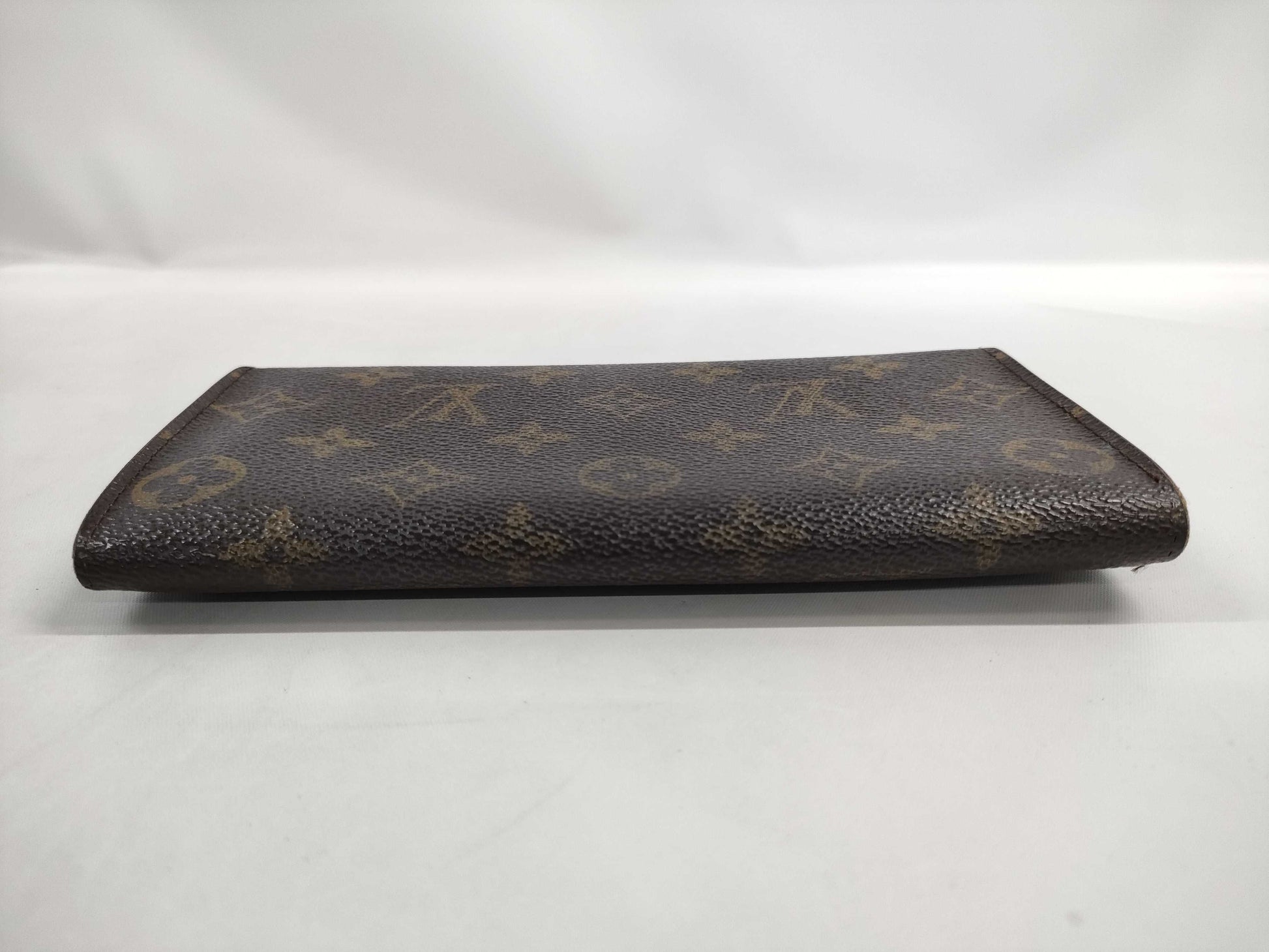LOUIS VUITTON Monogram Portefeuille Sara Wallet