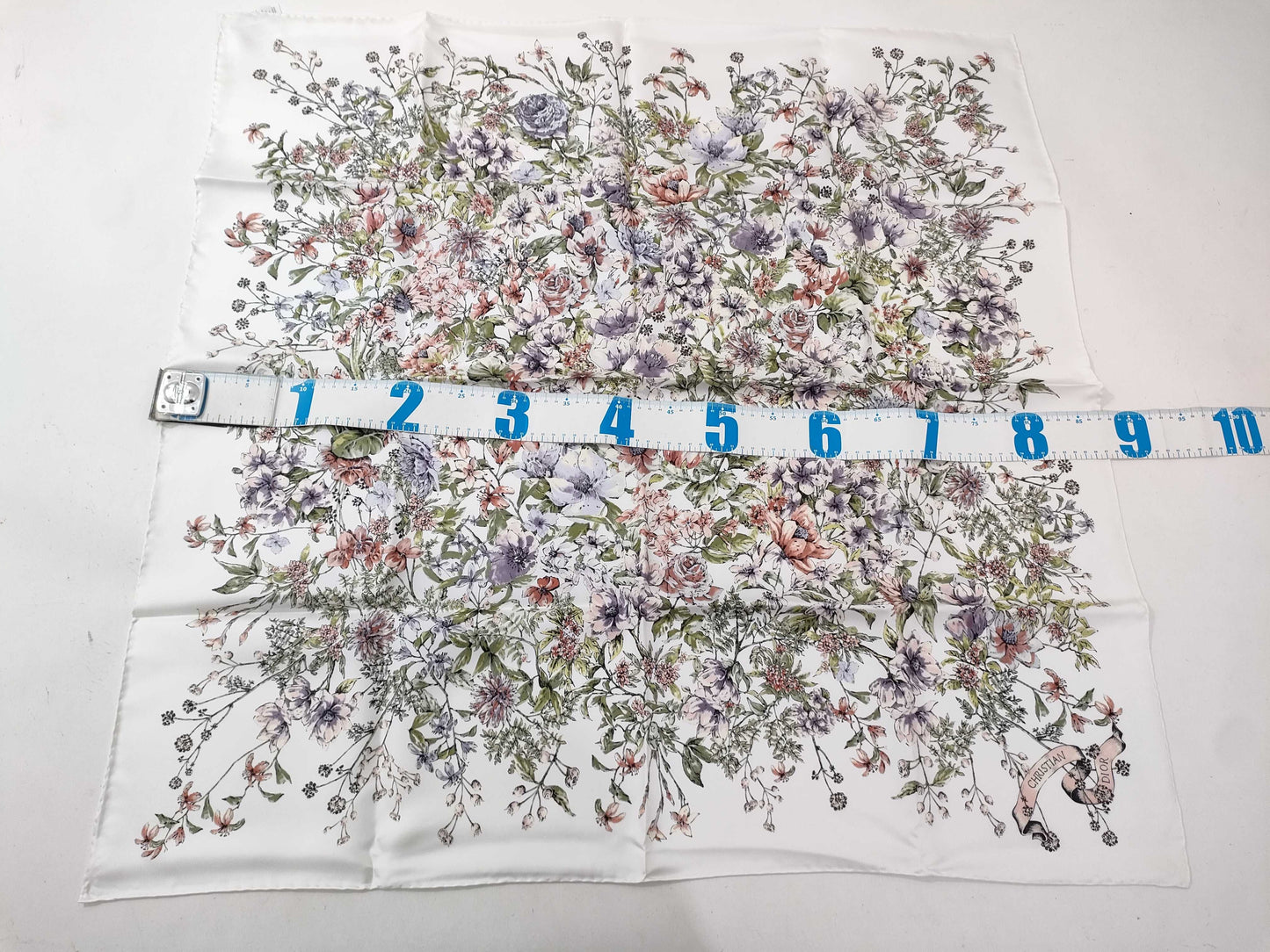 (10462_0333) Dior Boxed / New Scarf