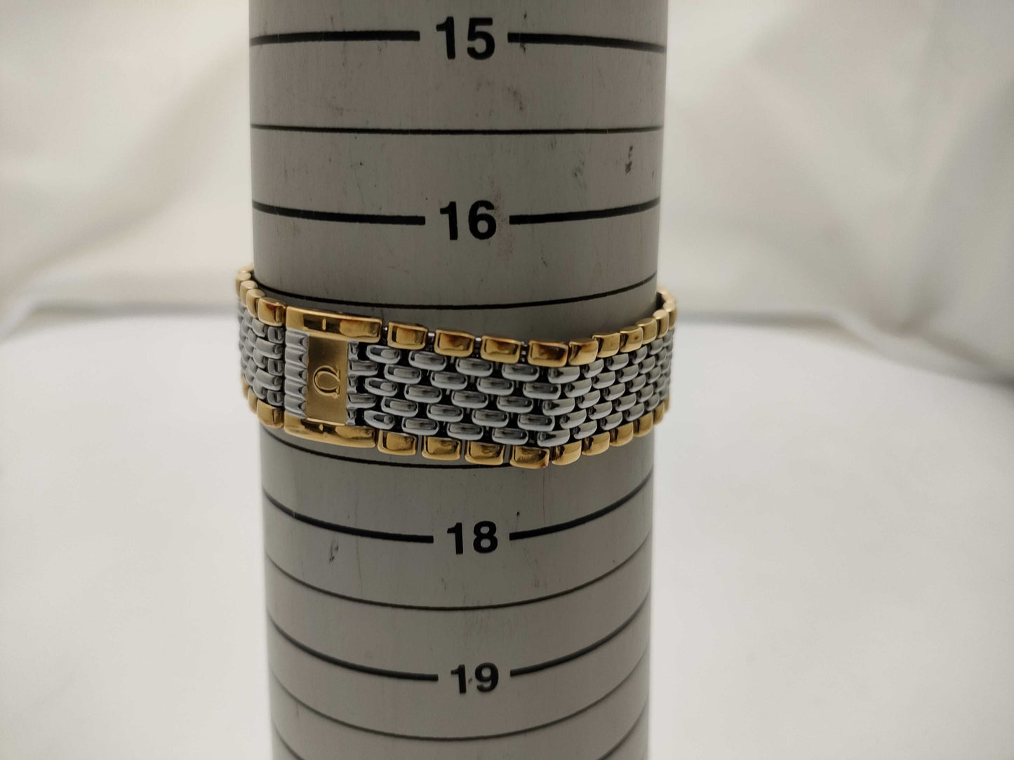 OMEGA 51062368 Quartz Unmoving Women's Watch