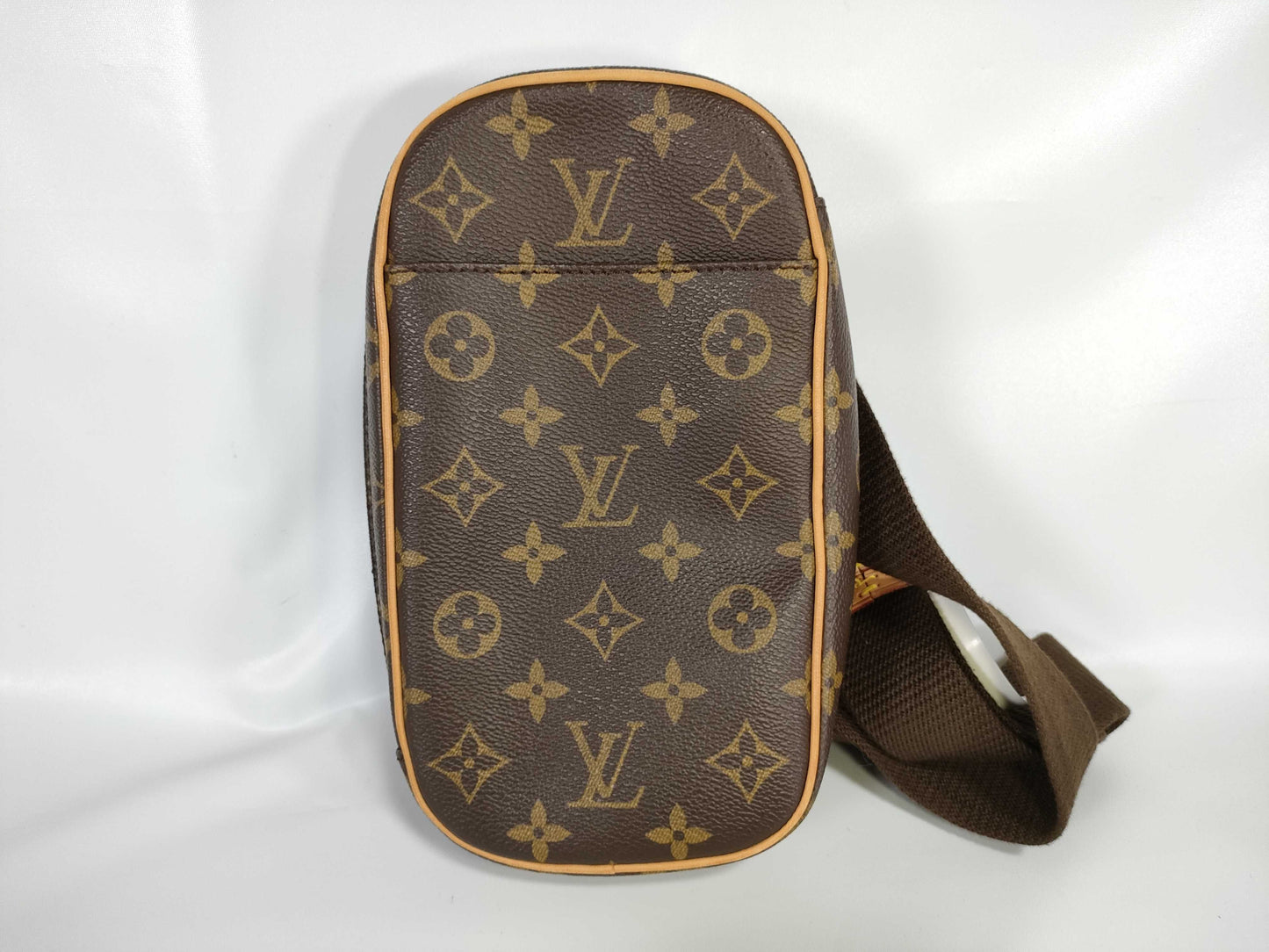 LOUIS VUITTON Monogram M51870 Pochette Ganjou Shoulder Bag