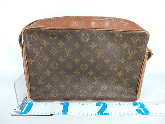 LOUIS VUITTON Monogram Vintage Shoulder Bag