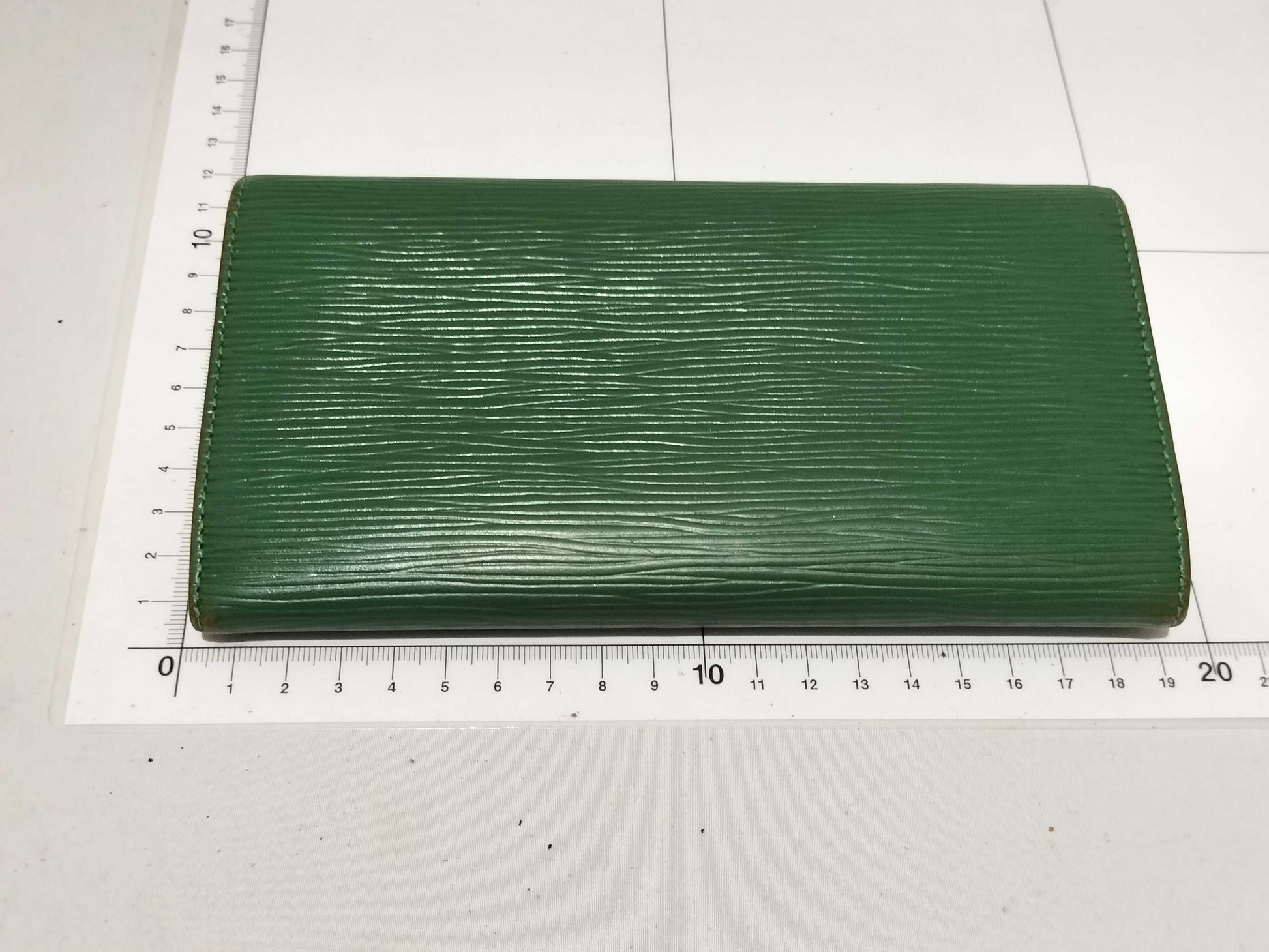 LOUIS VUITTON Epi Portefeuille Sala Wallet