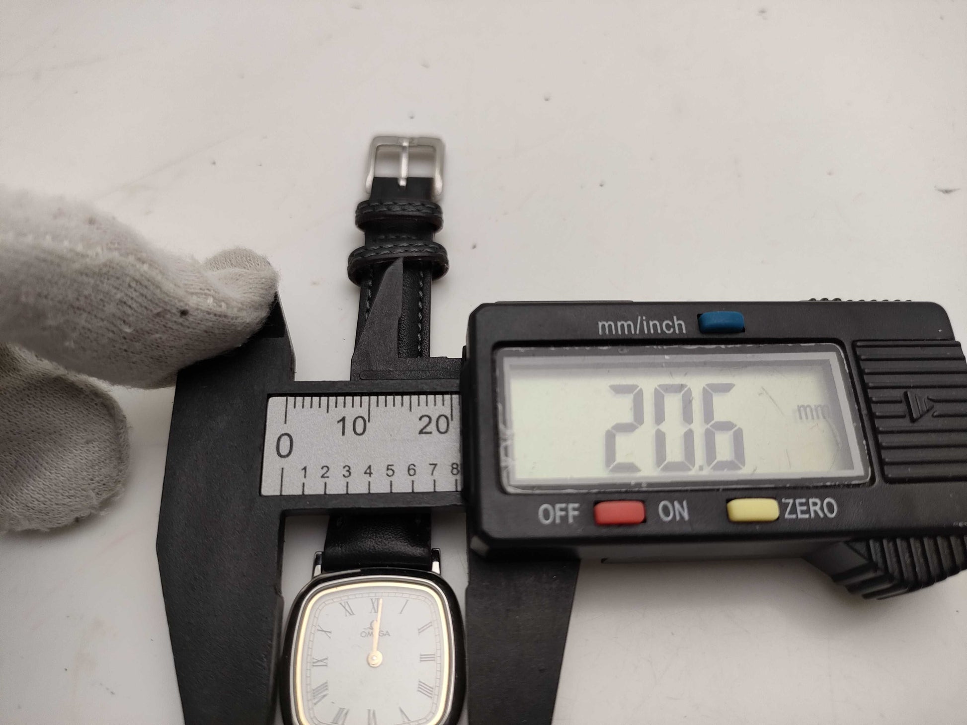 OMEGA Quartz Fudo Women's Watch