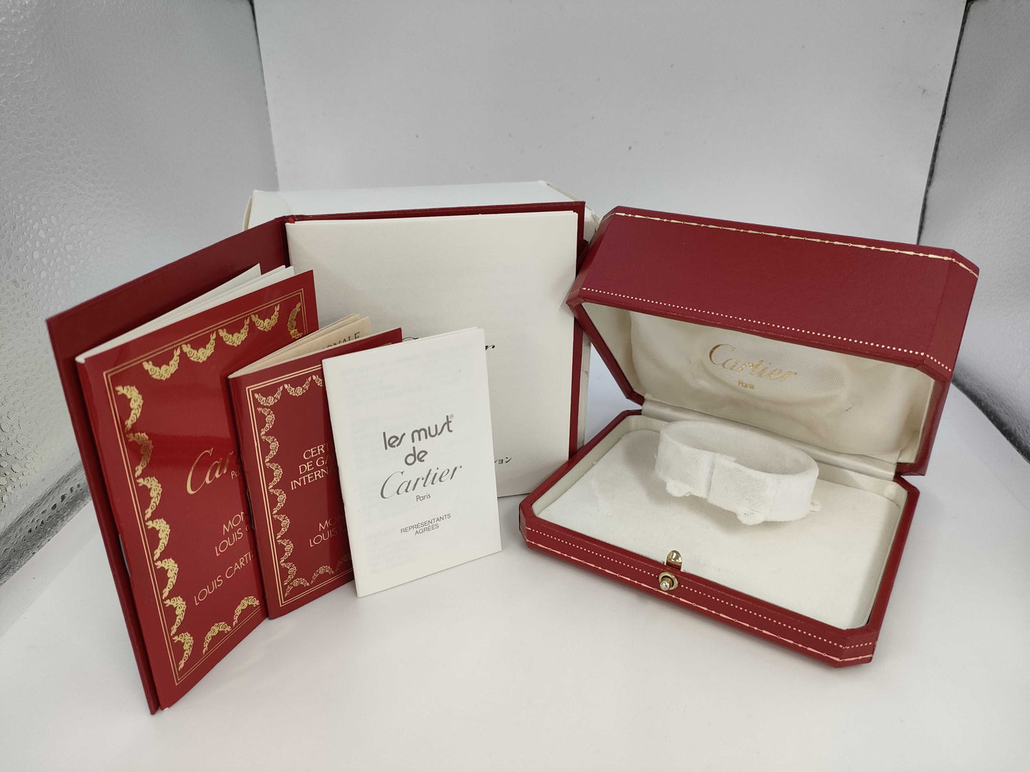 Cartier Tank Louis W1512756 W1512756 Quartz K18 Women's Watch