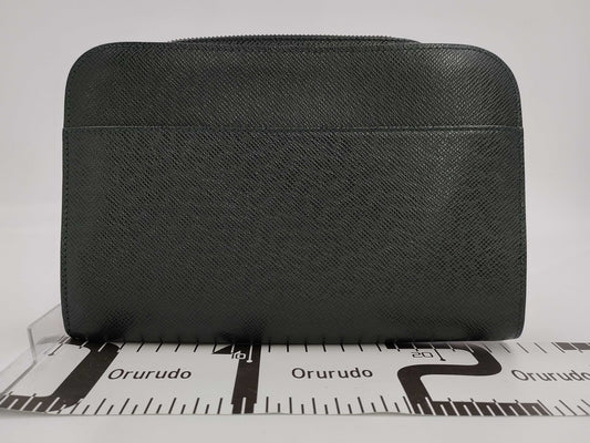 LOUIS VUITTON Taiga Orsay Clutch Second Bag