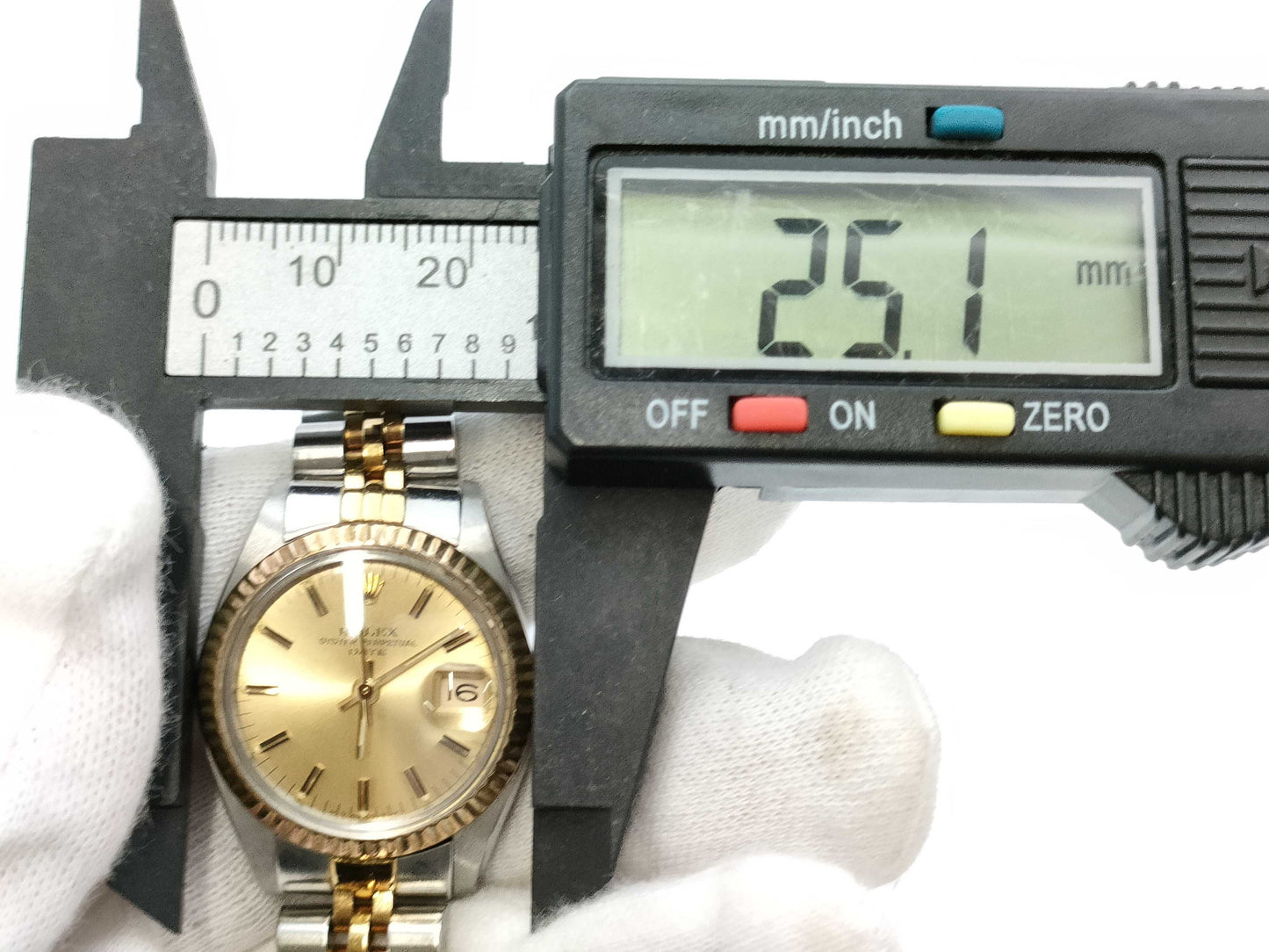 ROLEX 6917 8337020 Champagne Dial Women's Watch