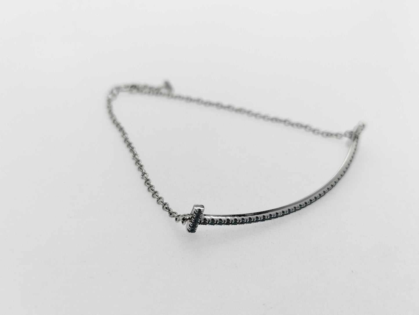 Tiffany & Co. T Smile Small Blue Topaz WG 750 2.7g Bracelet/Bangle