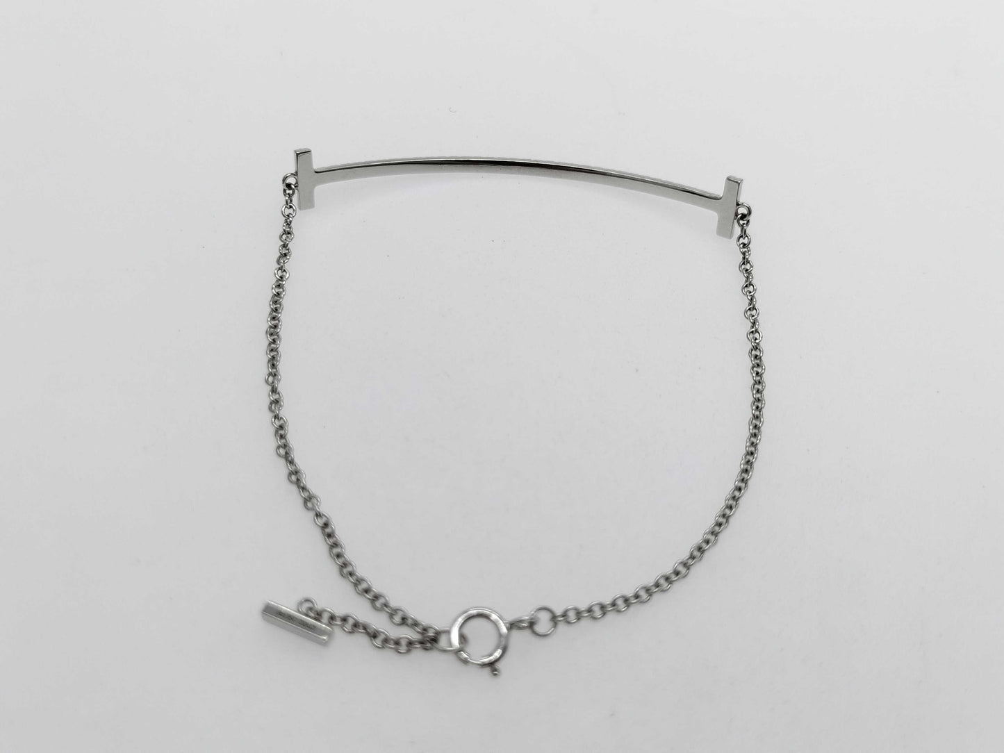 Tiffany & Co. T Smile Small Blue Topaz WG 750 2.7g Bracelet/Bangle