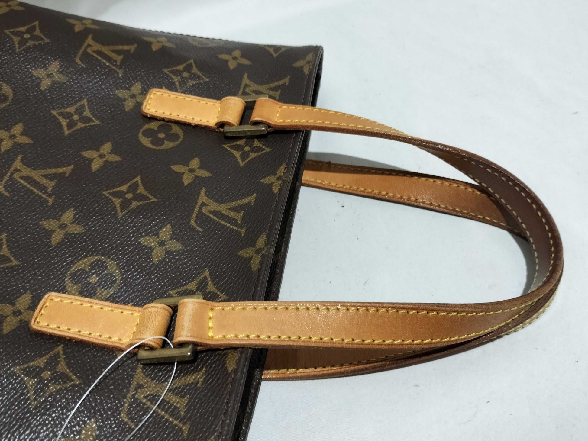 LOUIS VUITTON Monogram Vavin PM Handbag
